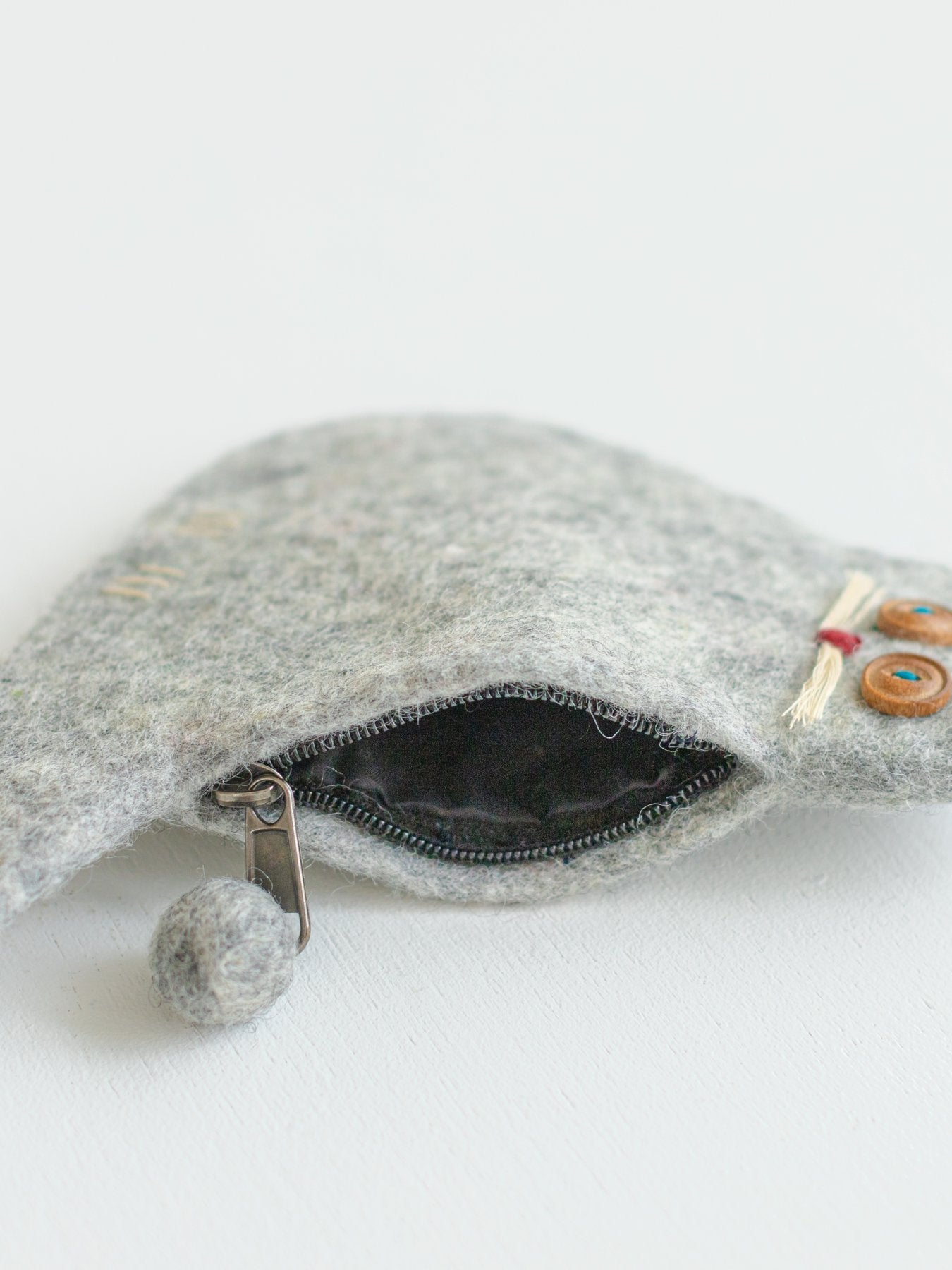 オルネコ・フェルトポーチ