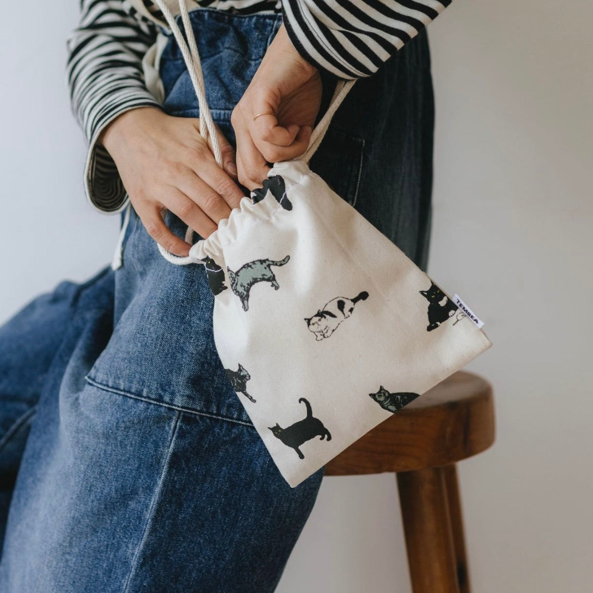 TEMBEA 巾着POCHETTE & BAGUETTE TOTE／BLACK CAT｜バッグ｜オルネ ド