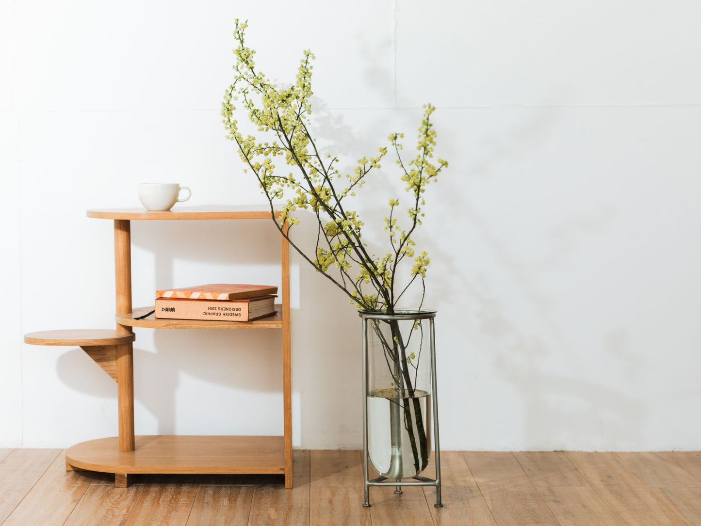 GLASS TUBE WITH STAND