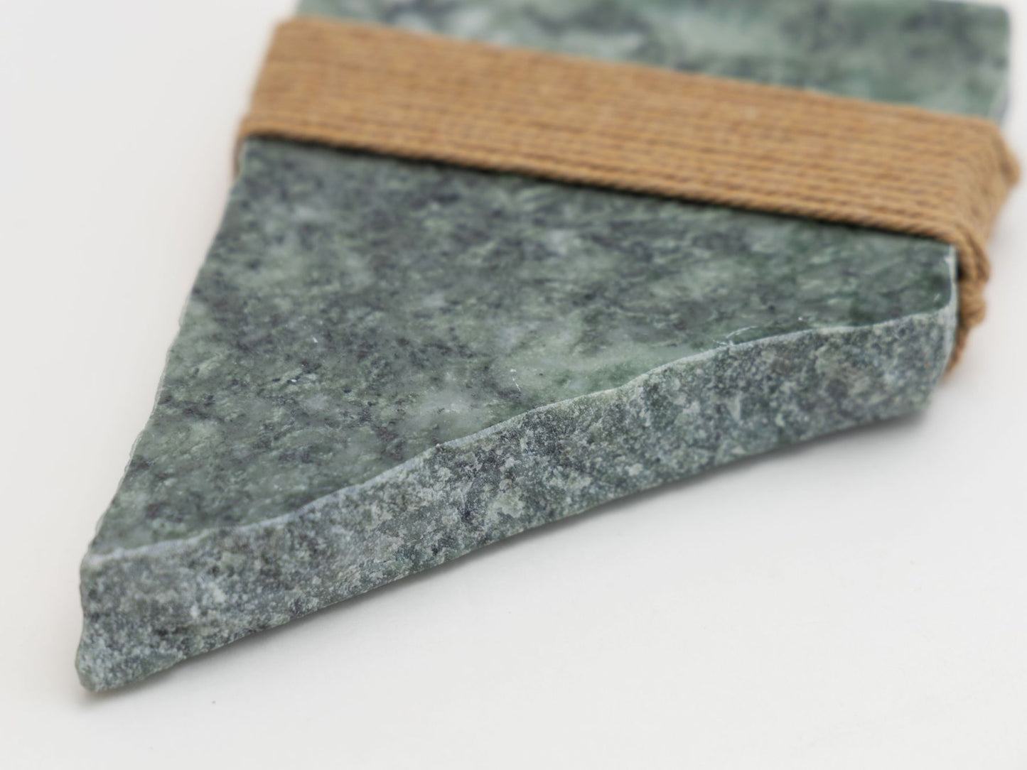 oudo Natural Stone S/I(Verde Issogne)
