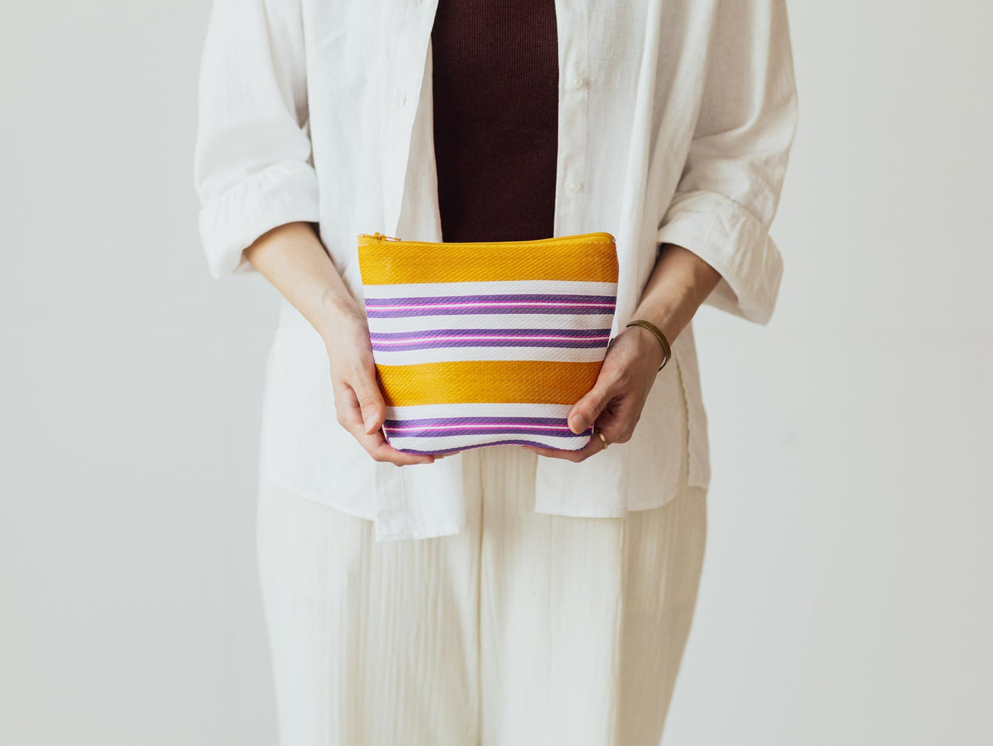 miiThaaii ルーシーポーチ