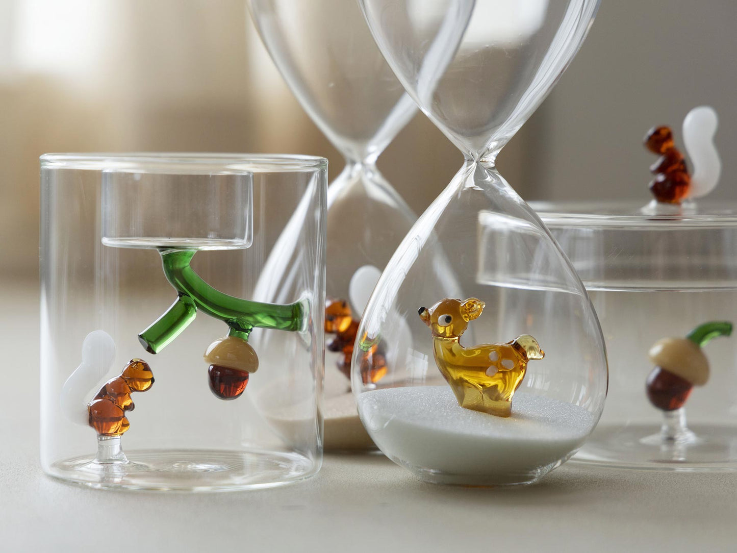 ICHENDORF キャンドルホルダー/リスとドングリ