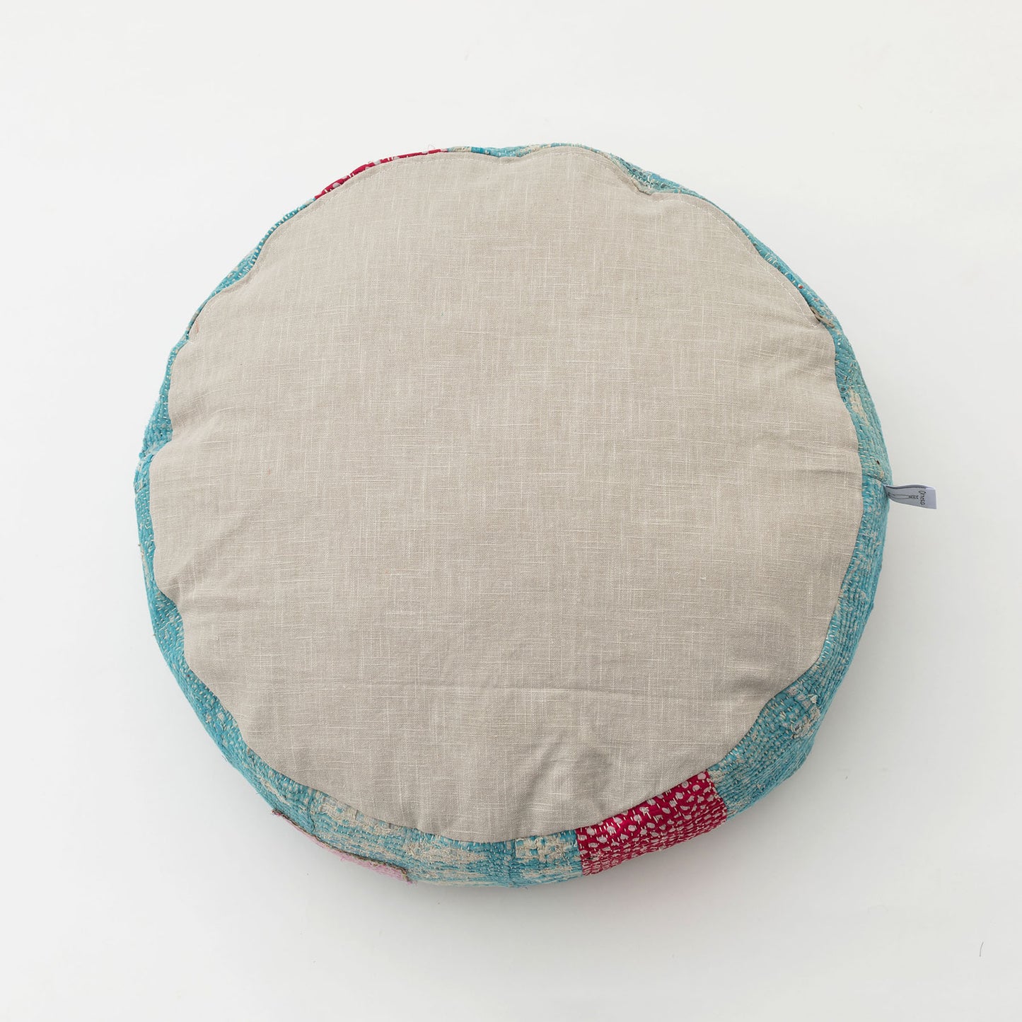 オルネコ・カンタパッチワーク 猫のプフ/1P