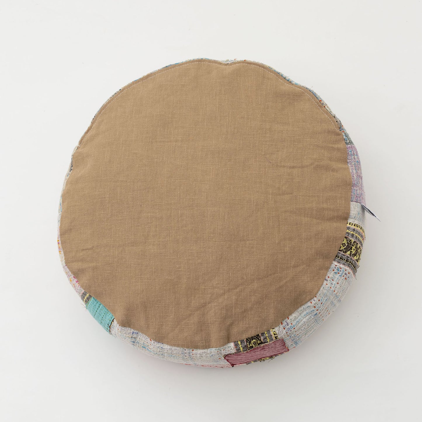 オルネコ・カンタパッチワーク 猫のプフ/2B