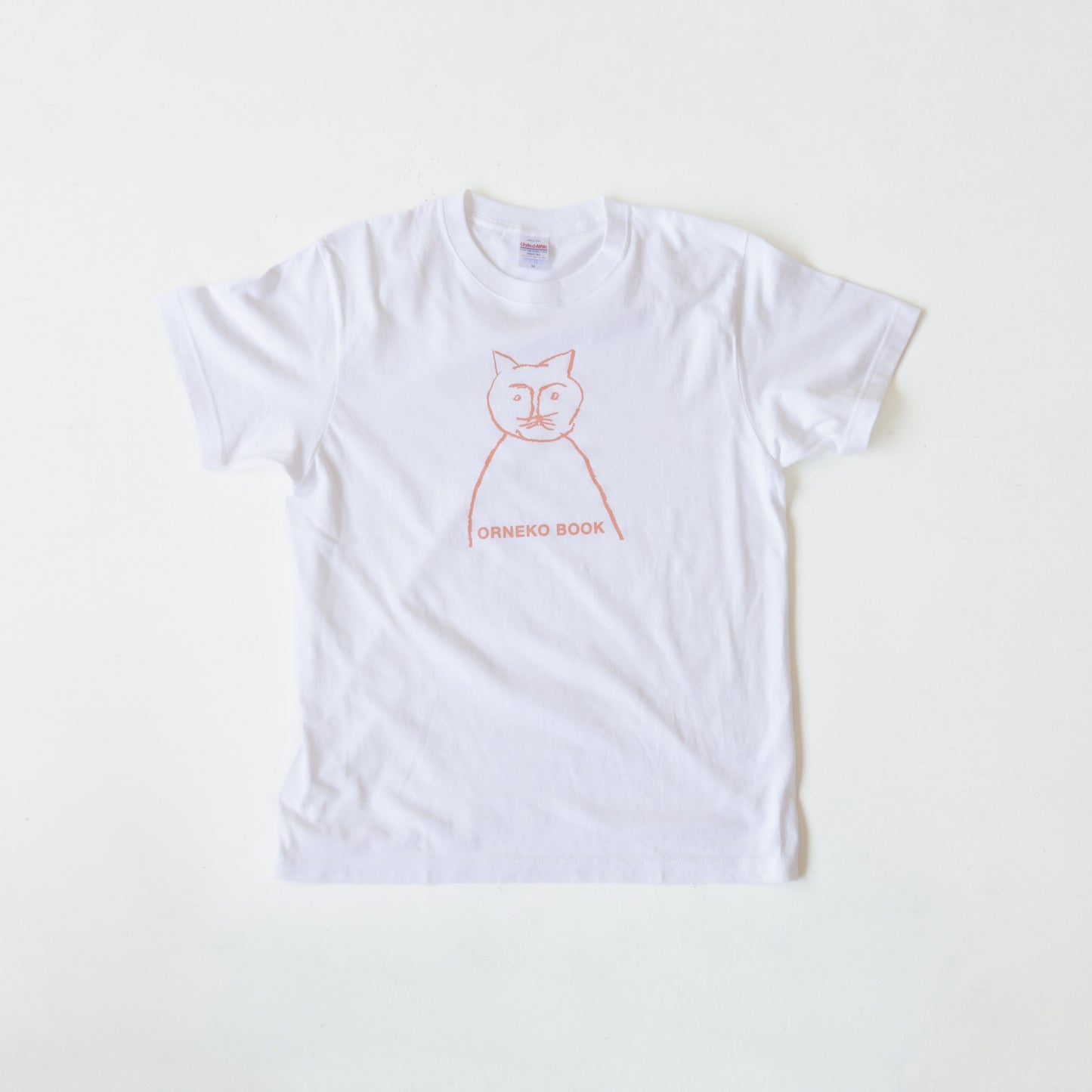 ホワイト×アプリコット