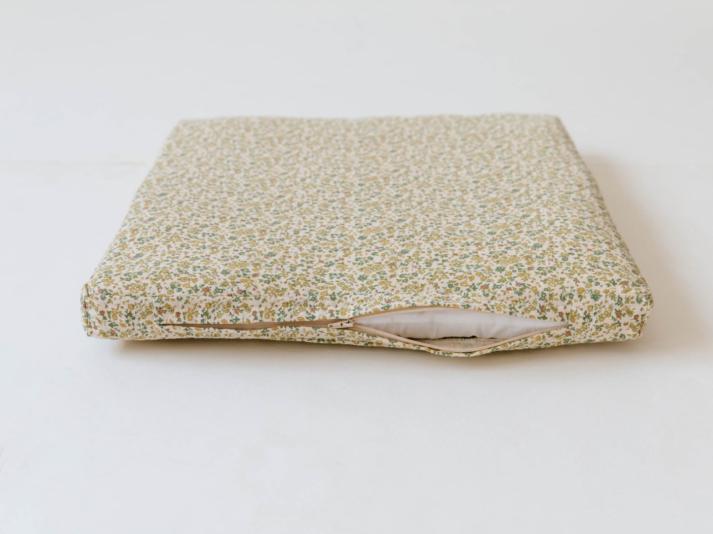 Ib Laursen ボックスクッション