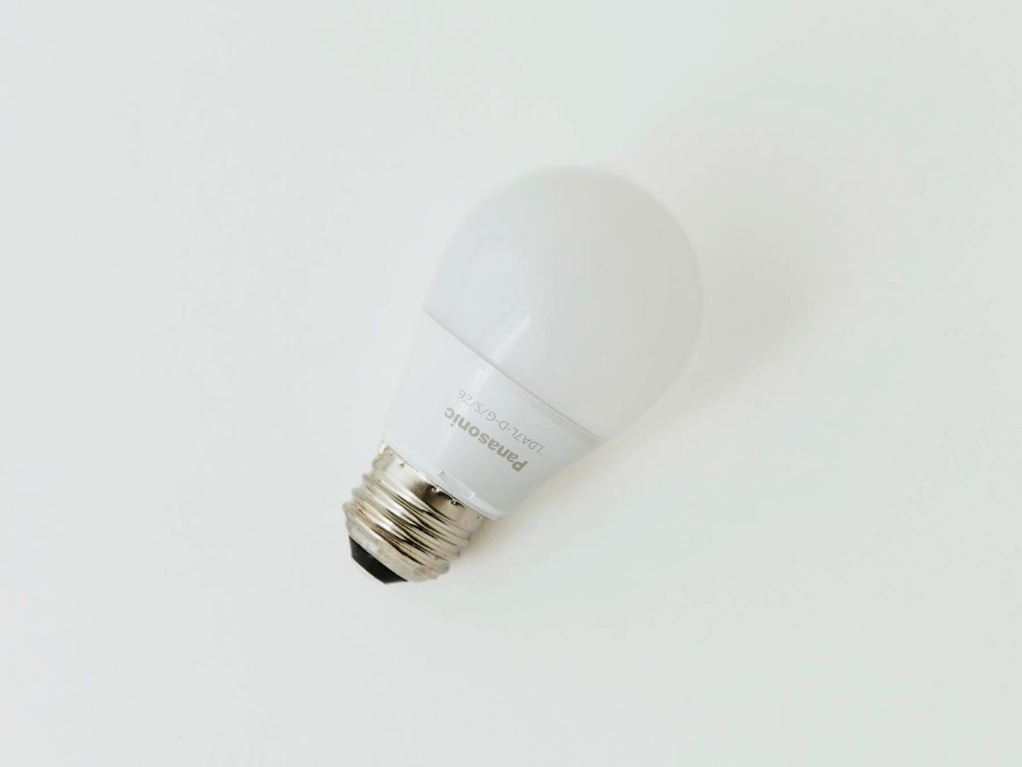 pns0001)LED電球 全方向プレミアX/E26