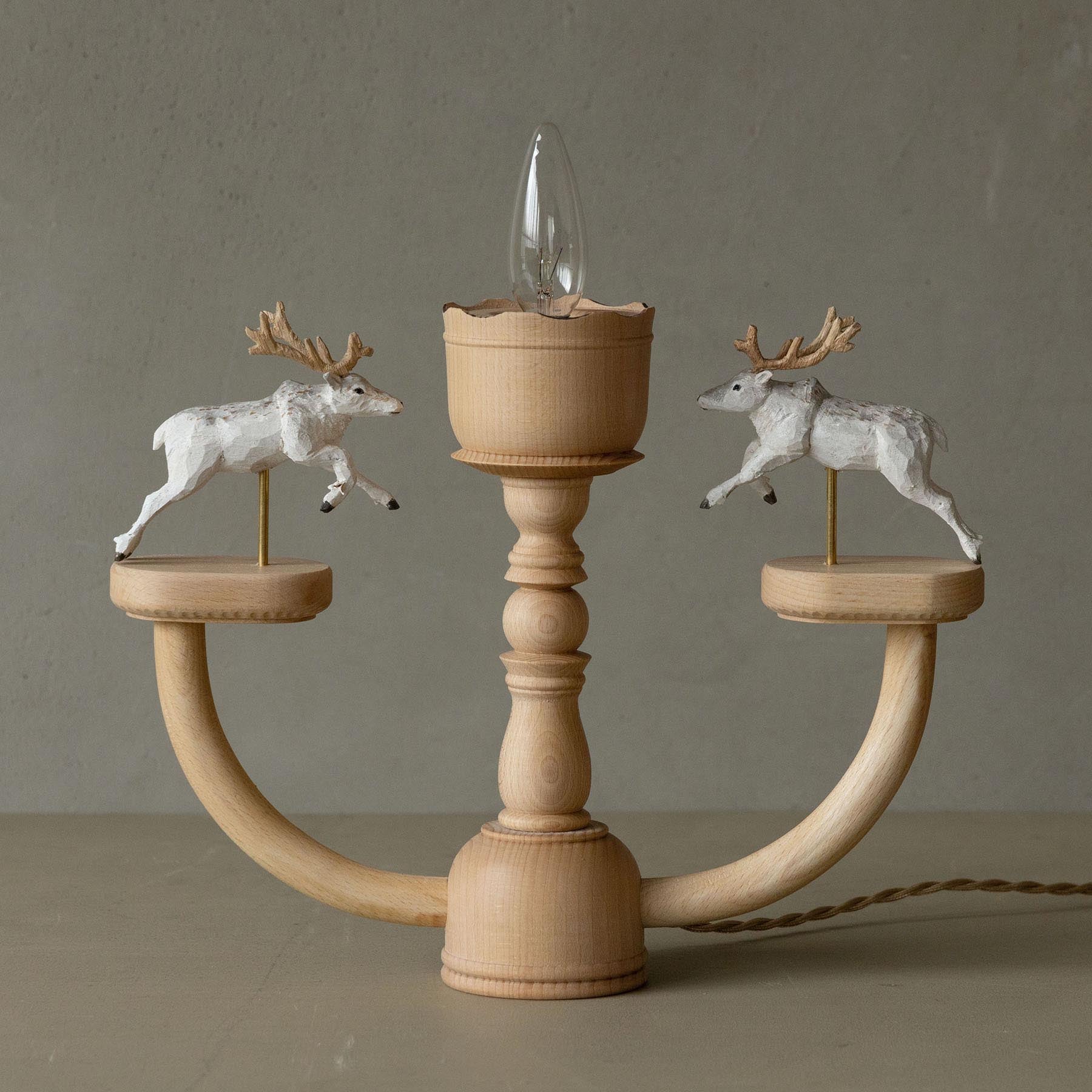 Rebmob木工 王冠アーム型スタンドライト／トナカイ｜オルネ ド