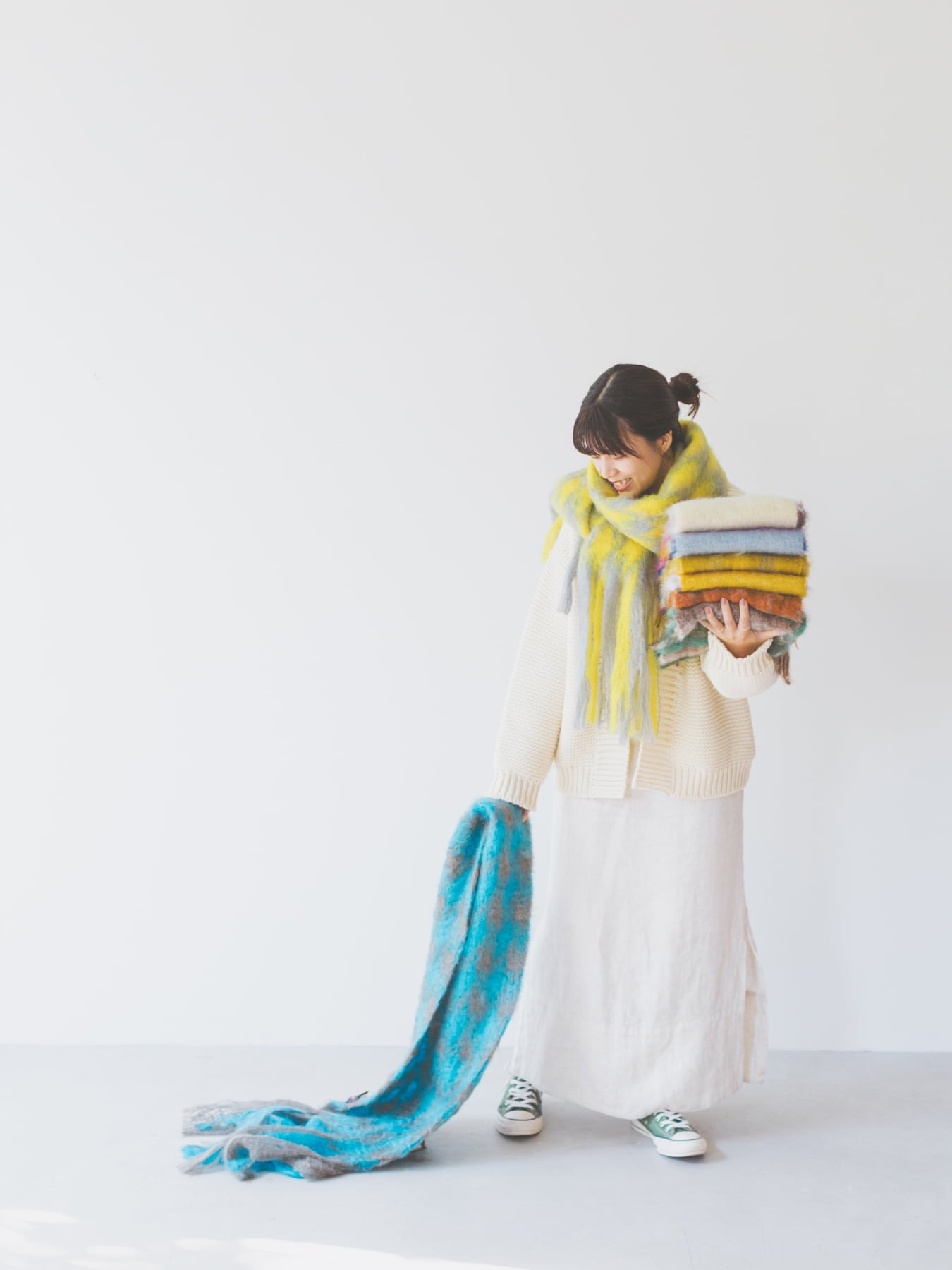 Mantas Ezcaray モヘアマフラー/PATA DE GALLO