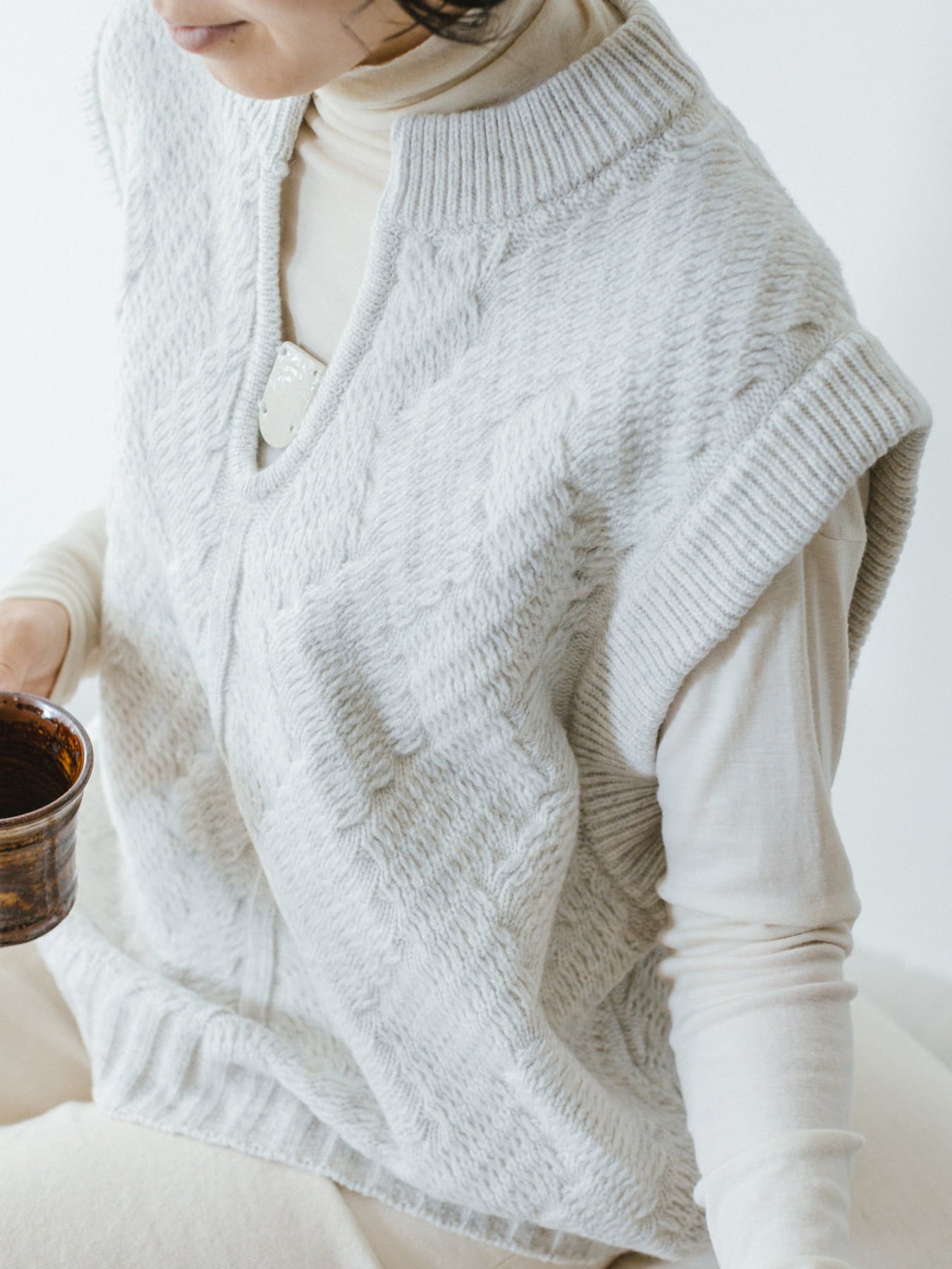 ONICA Superfine Wool Vest/Mist