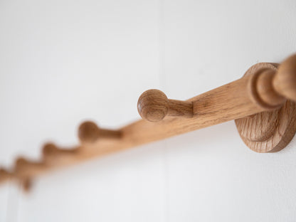 オリジナル・壁掛けコートラック／6フック