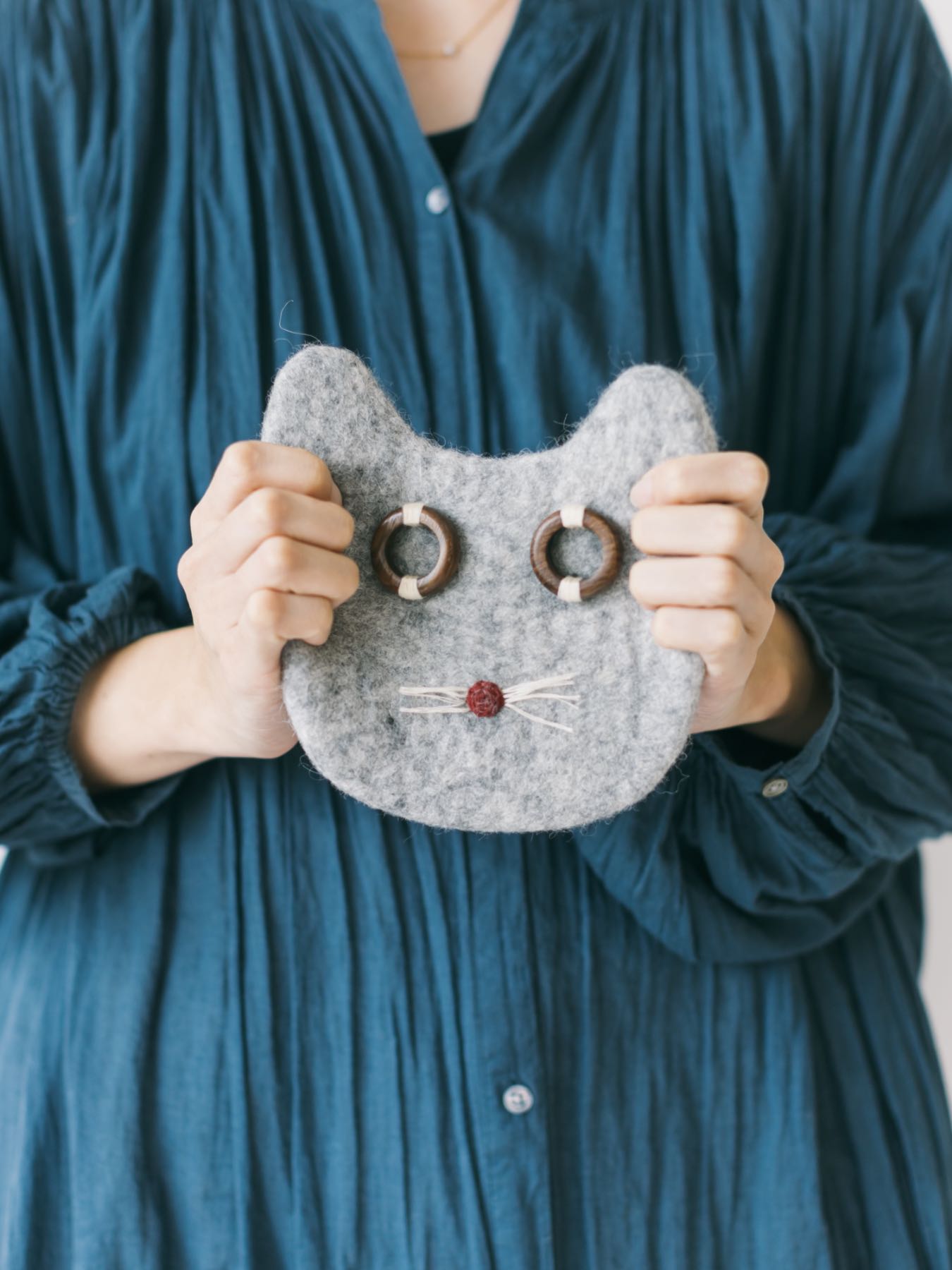 ラドロー　プードルモチーフポーチ ネイビー ラドロー プードルモチーフポーチ ネイビー ラドロー プードルモチーフ