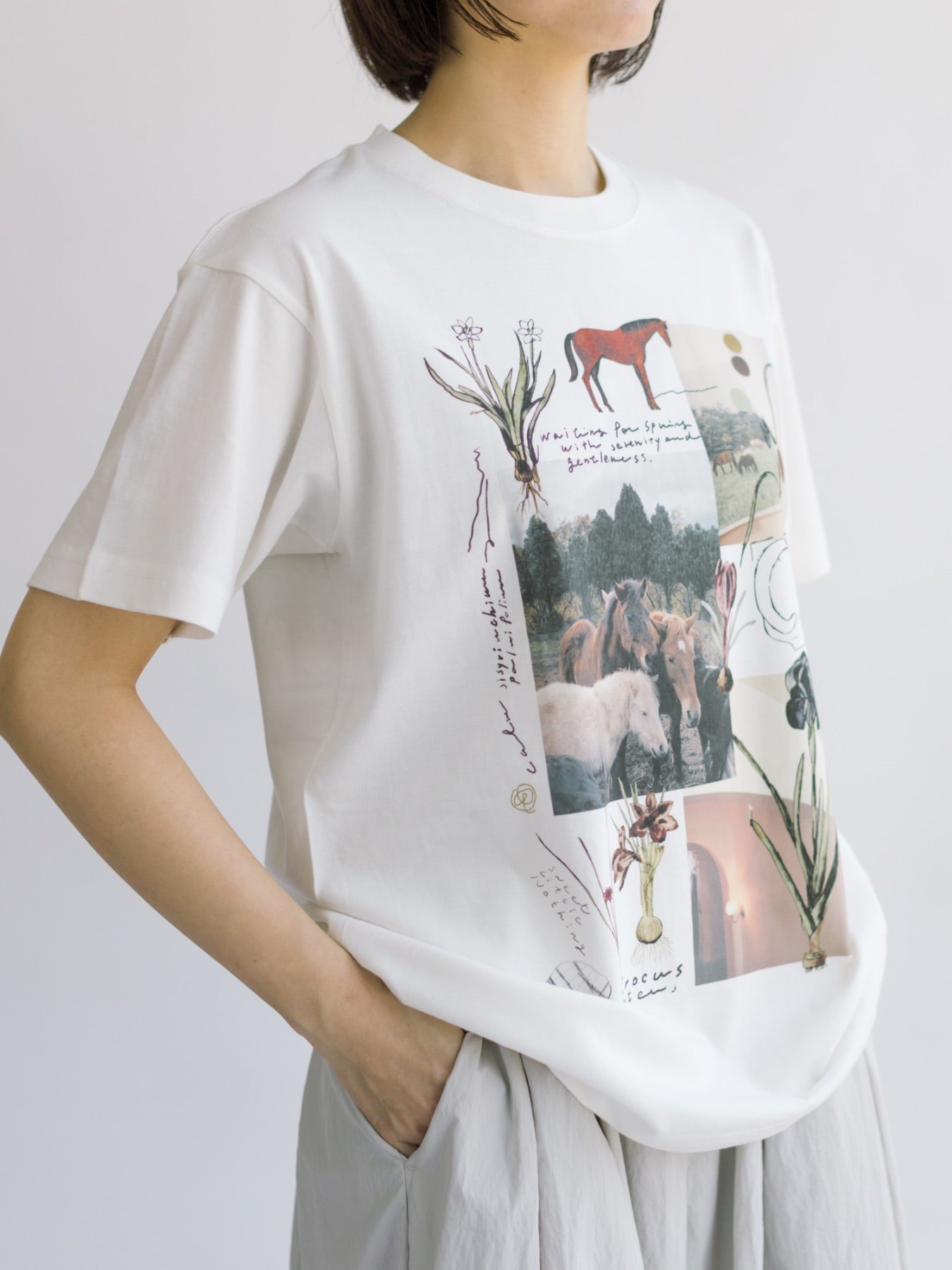 Sweet Little Nothing Tシャツ（馬と球根花）｜洋服｜オルネ ド