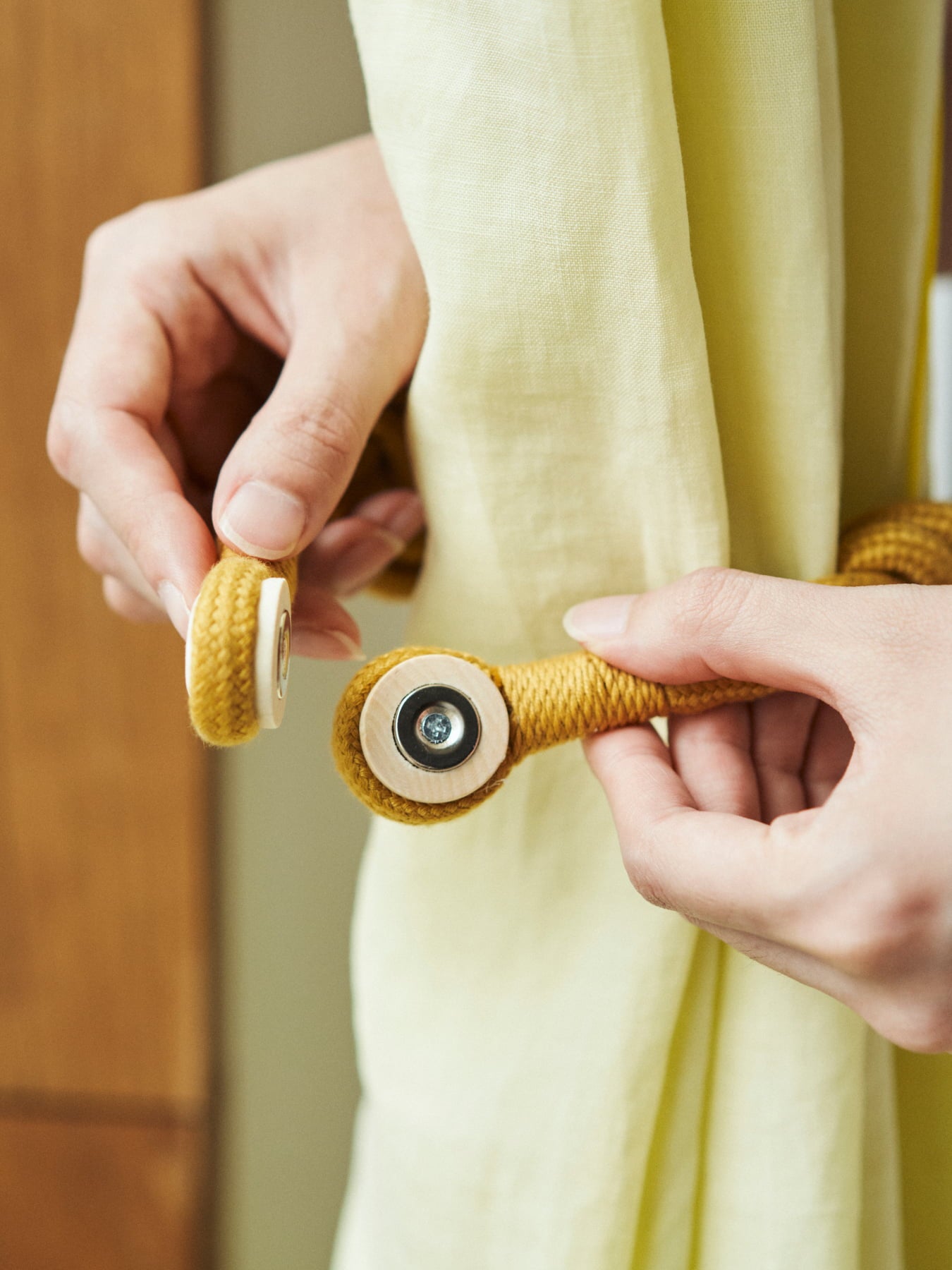 カーテンロープ（マグネット式）｜カーテン｜オルネ ド フォイユ公式