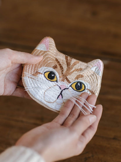 小菅くみ × Orneko 刺繍ポーチ