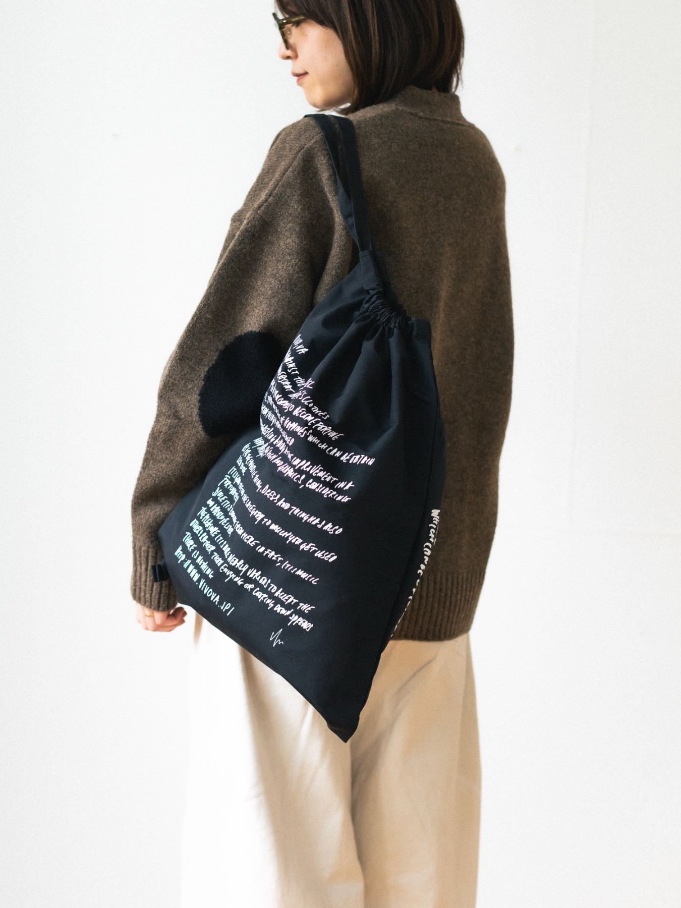 MGNO.6 × ViVO,VA オリジナルバッグ／ブラック