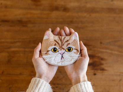 小菅くみ × Orneko 刺繍ポーチ