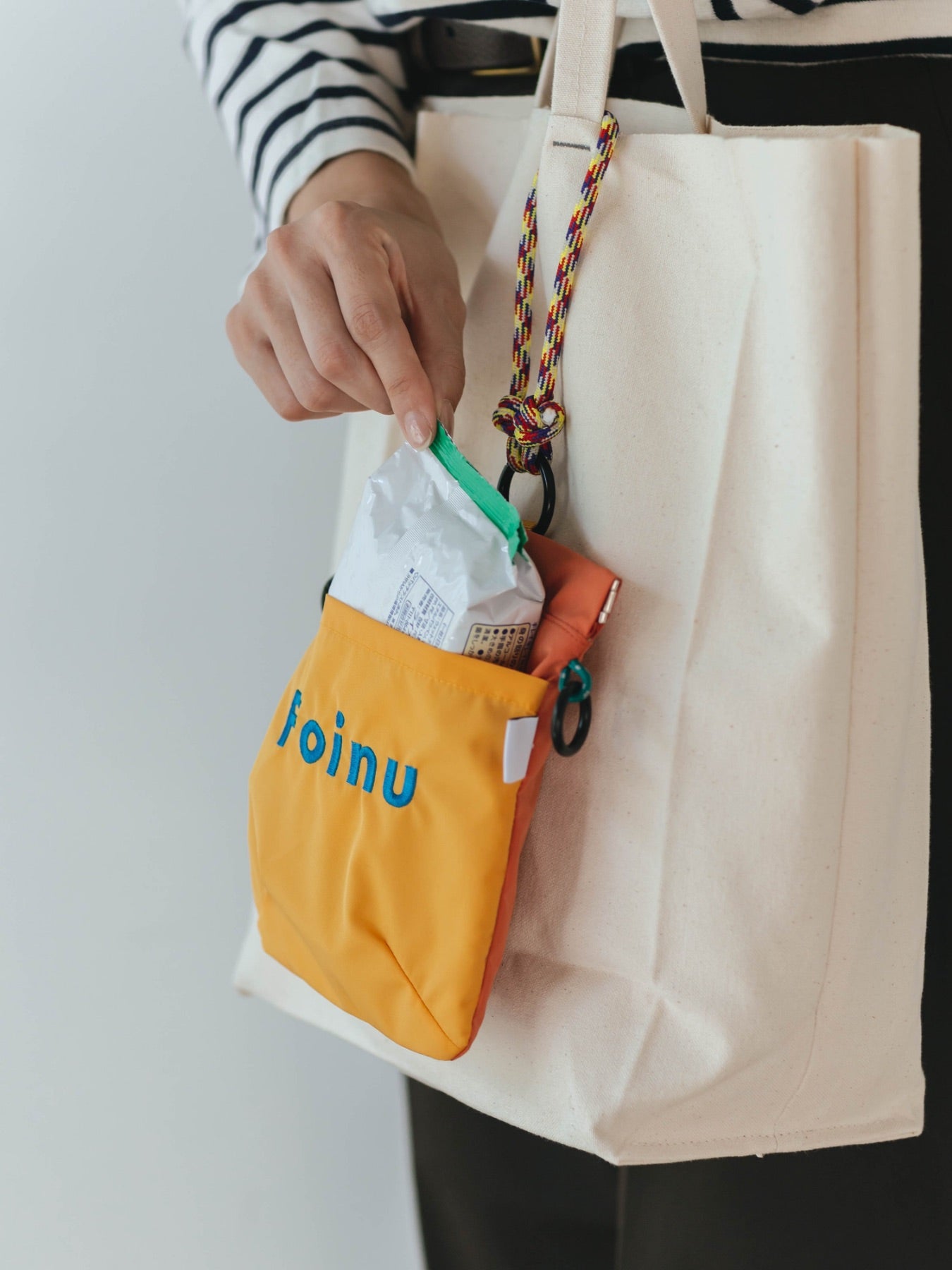 フォイヌ・マナーポーチ｜フォイヌ（さんぽ用品）｜オルネ ド フォイユ