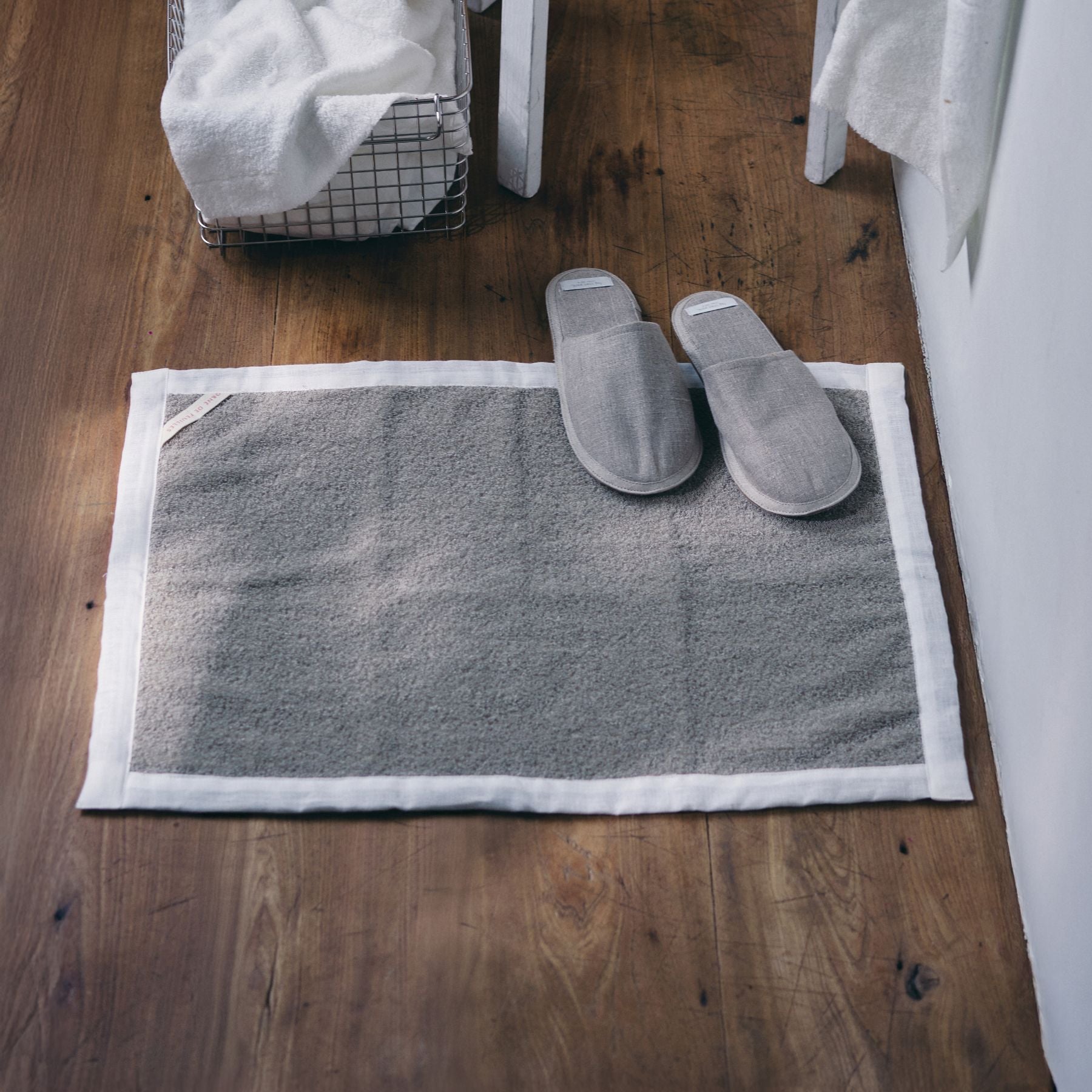フォックス　ウールフックドマット Fredrick Fox Hooked Door Mat | Grandin Road