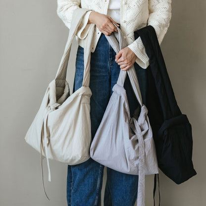 ne pense pas パフショルダーバッグ