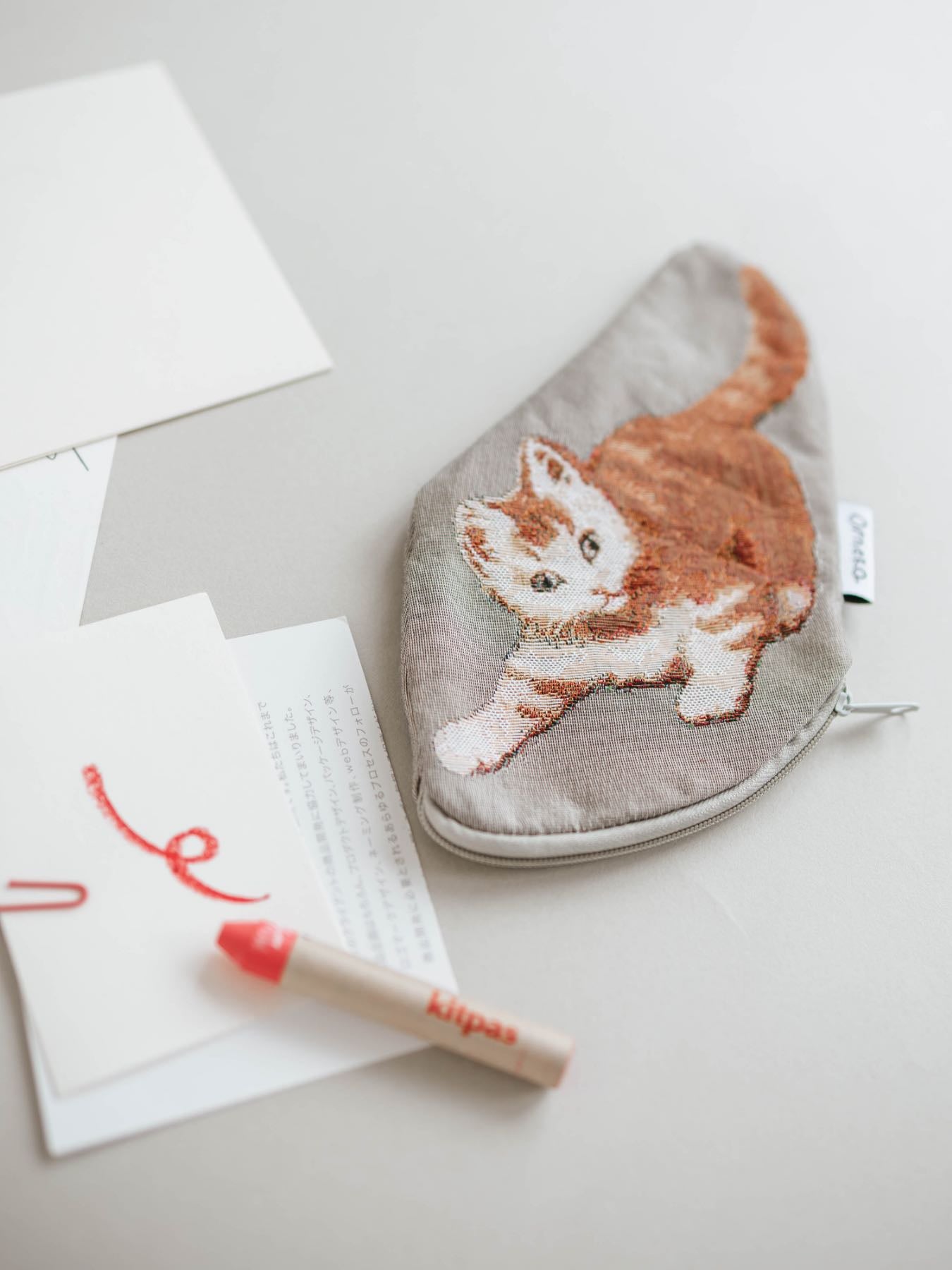 オルネコ・子猫ポーチ｜ポーチ｜オルネ ド フォイユ公式オンライン