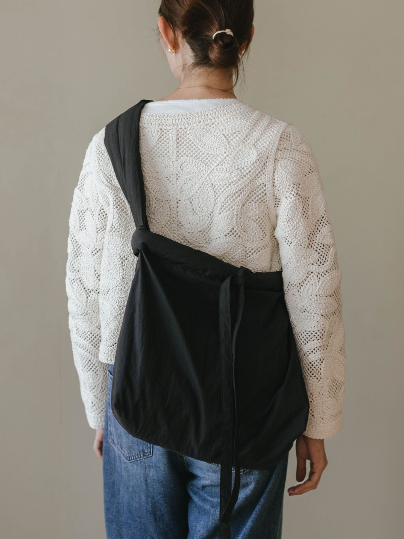 ne pense pas パフショルダーバッグ