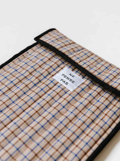 ne pense pas キルティングチェックPCケース