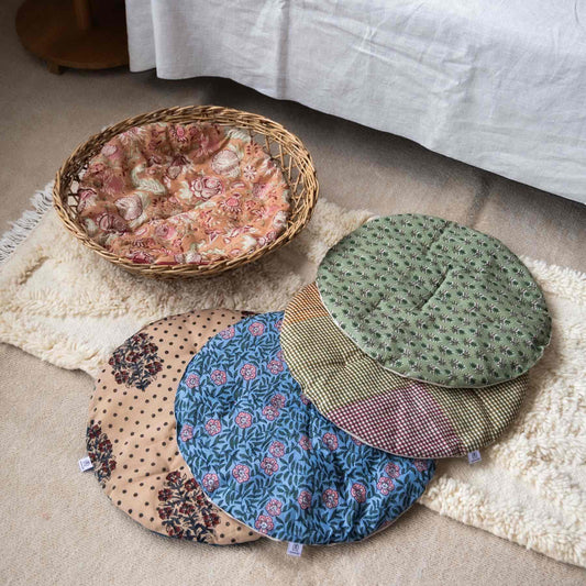 オルネコ・リバーシブルクッション／ブロックプリント（ベッド用）