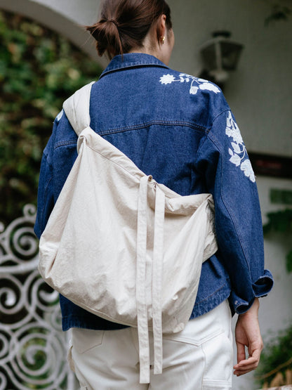 ne pense pas パフショルダーバッグ