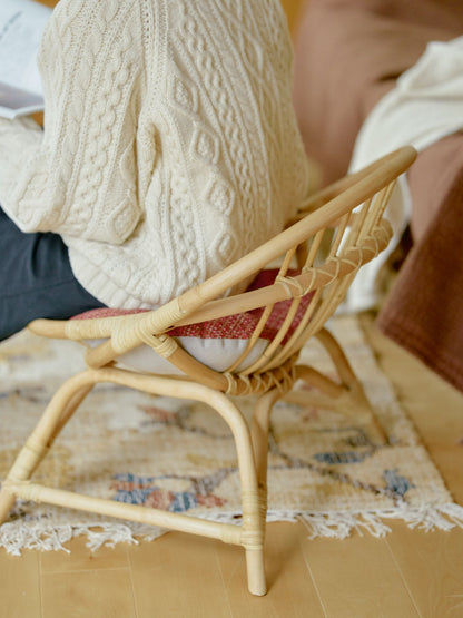 ラタンラウンドチェア（リバーシブルクッション付き）