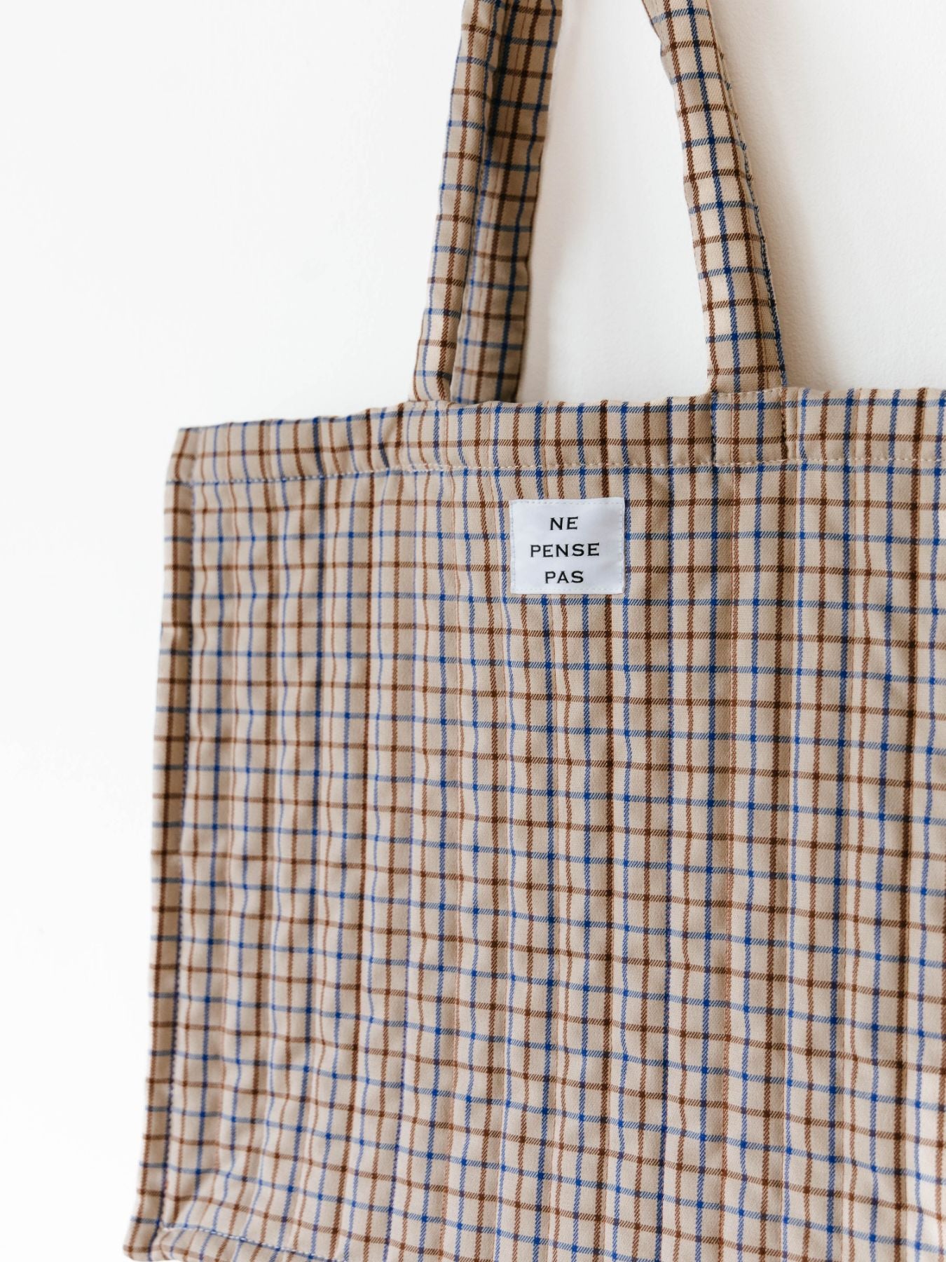 ne pense pas キルティングチェックバッグ