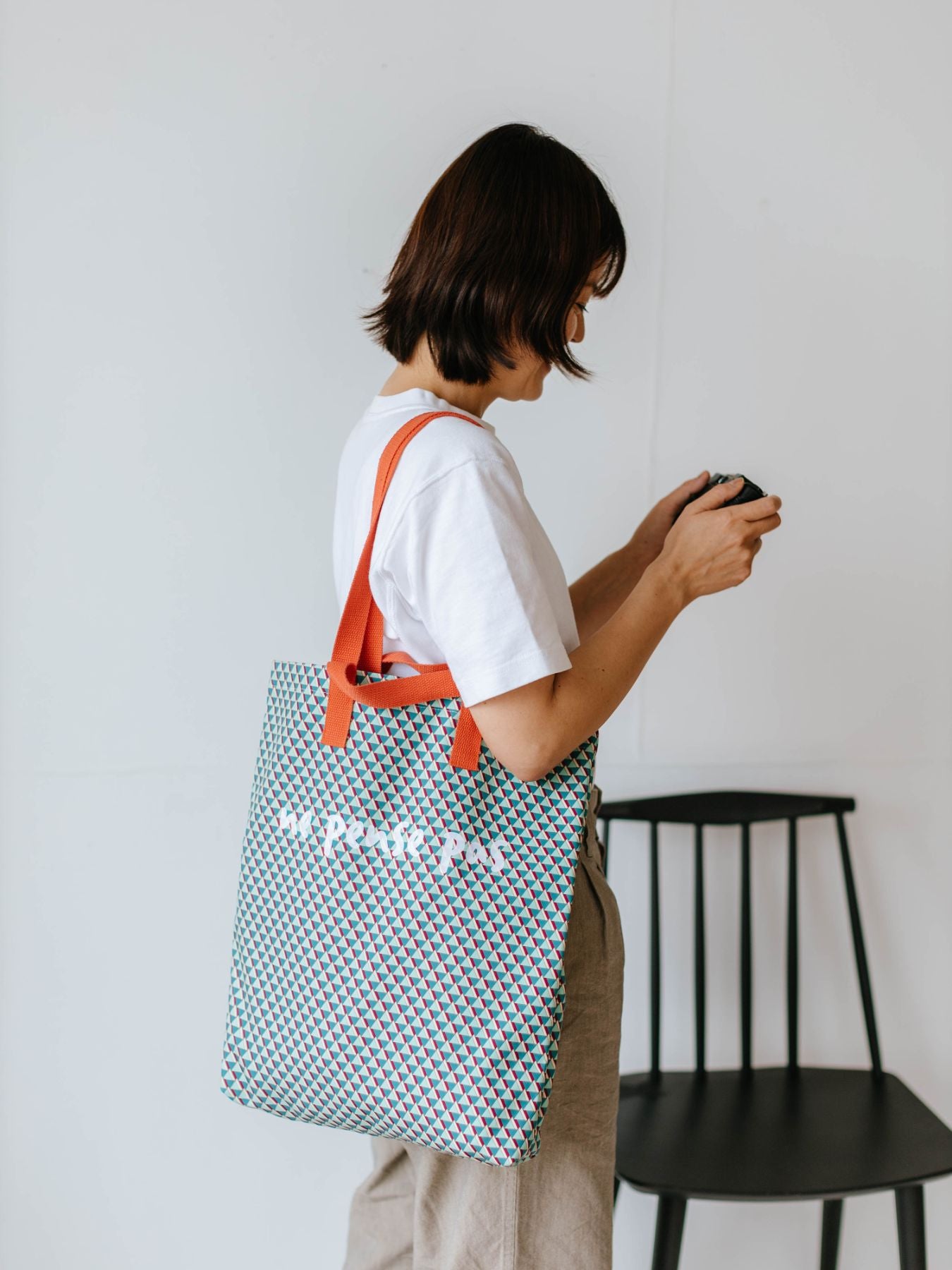 ne pense pas ジオメトリックバッグ