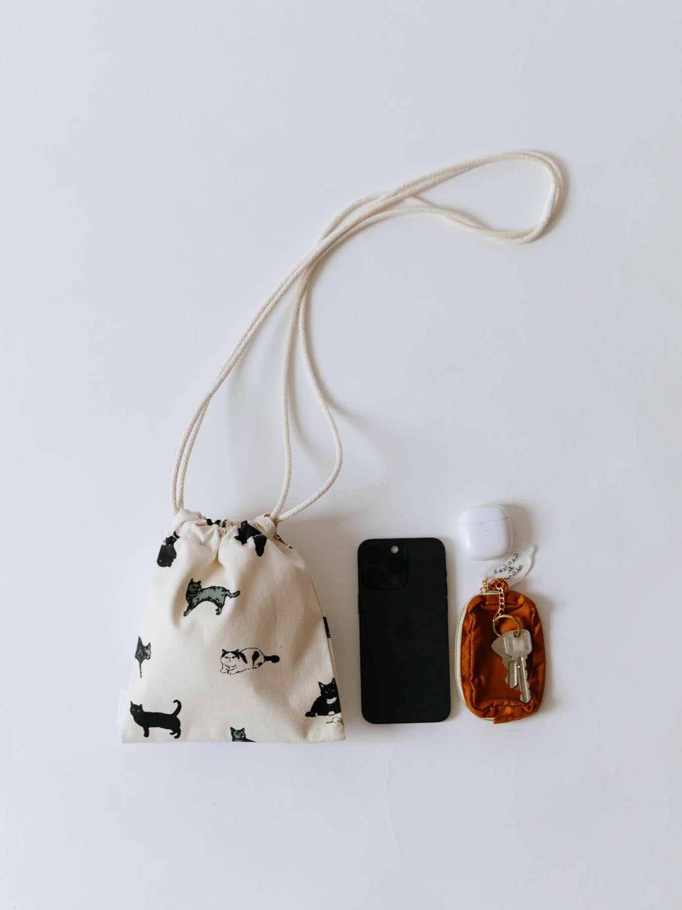 TEMBEA 巾着POCHETTE & BAGUETTE TOTE／BLACK CAT