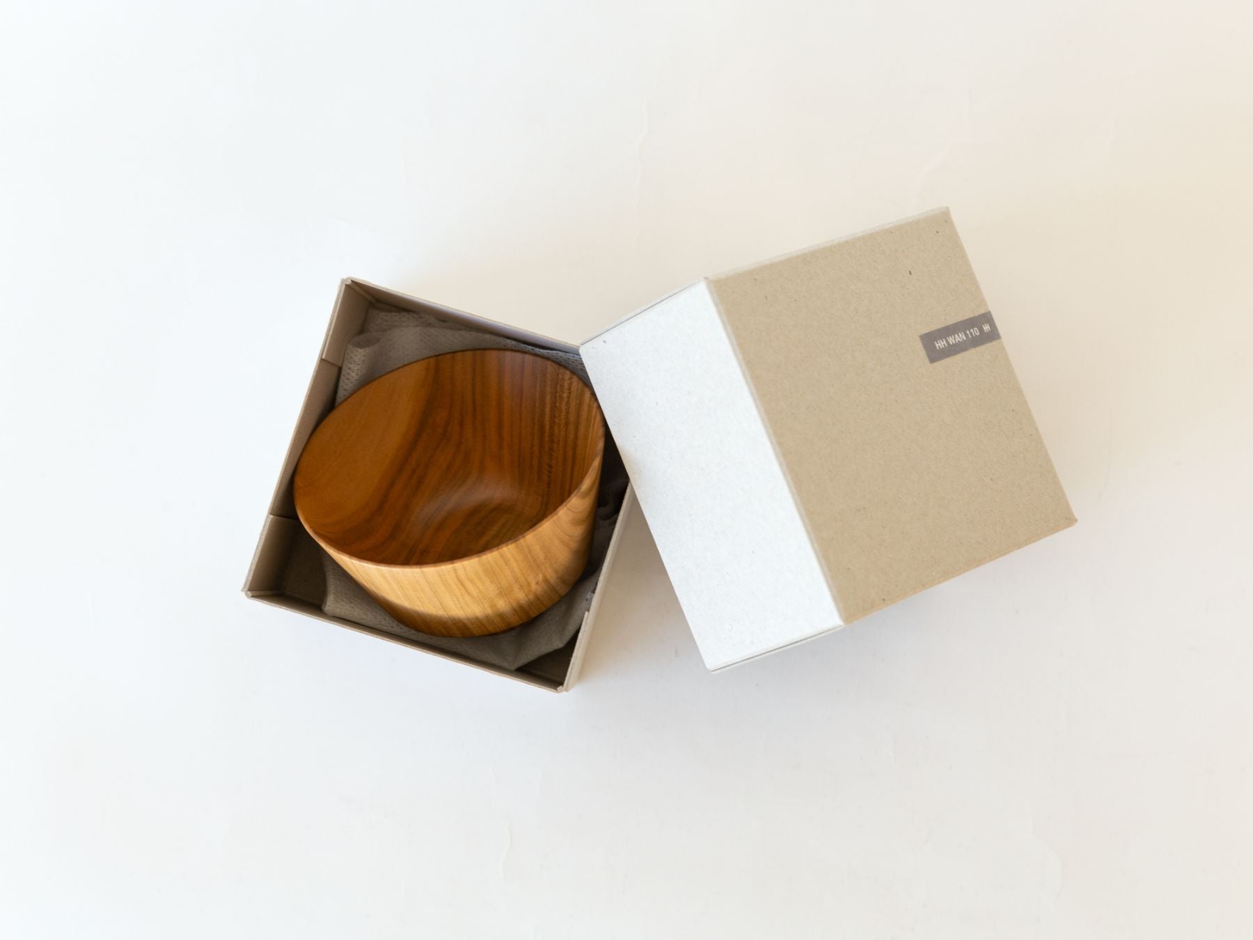 Holz Furniture and interior／HH WAN 110（お椀）｜皿・器｜オルネ ド