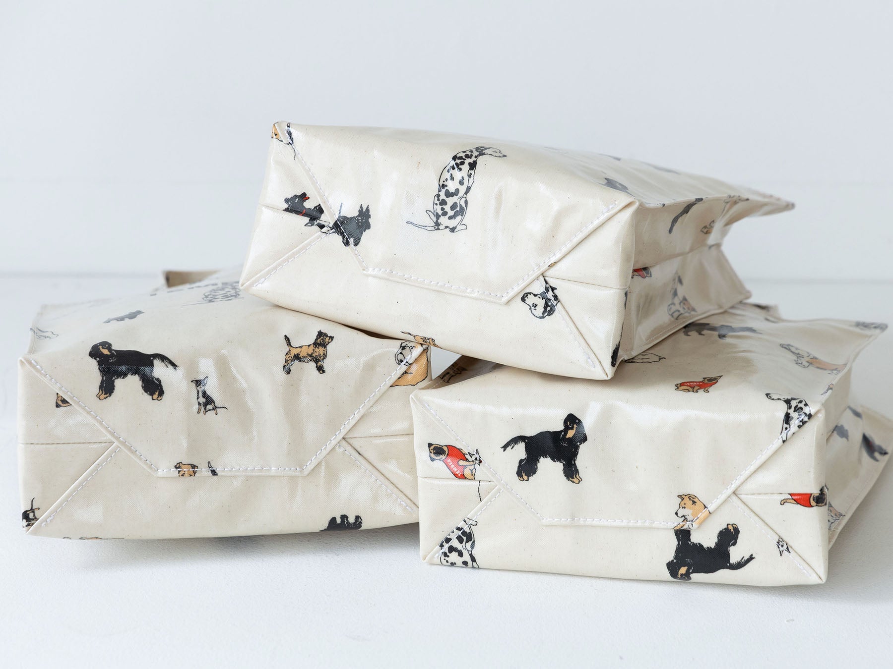 20日限定◆tembea dog 犬柄　PAPERTOTE pvc　テンベア犬柄 TEMBEA バッグ TOTE BAG／DOG｜フォイヌ（イヌモチーフアイテム