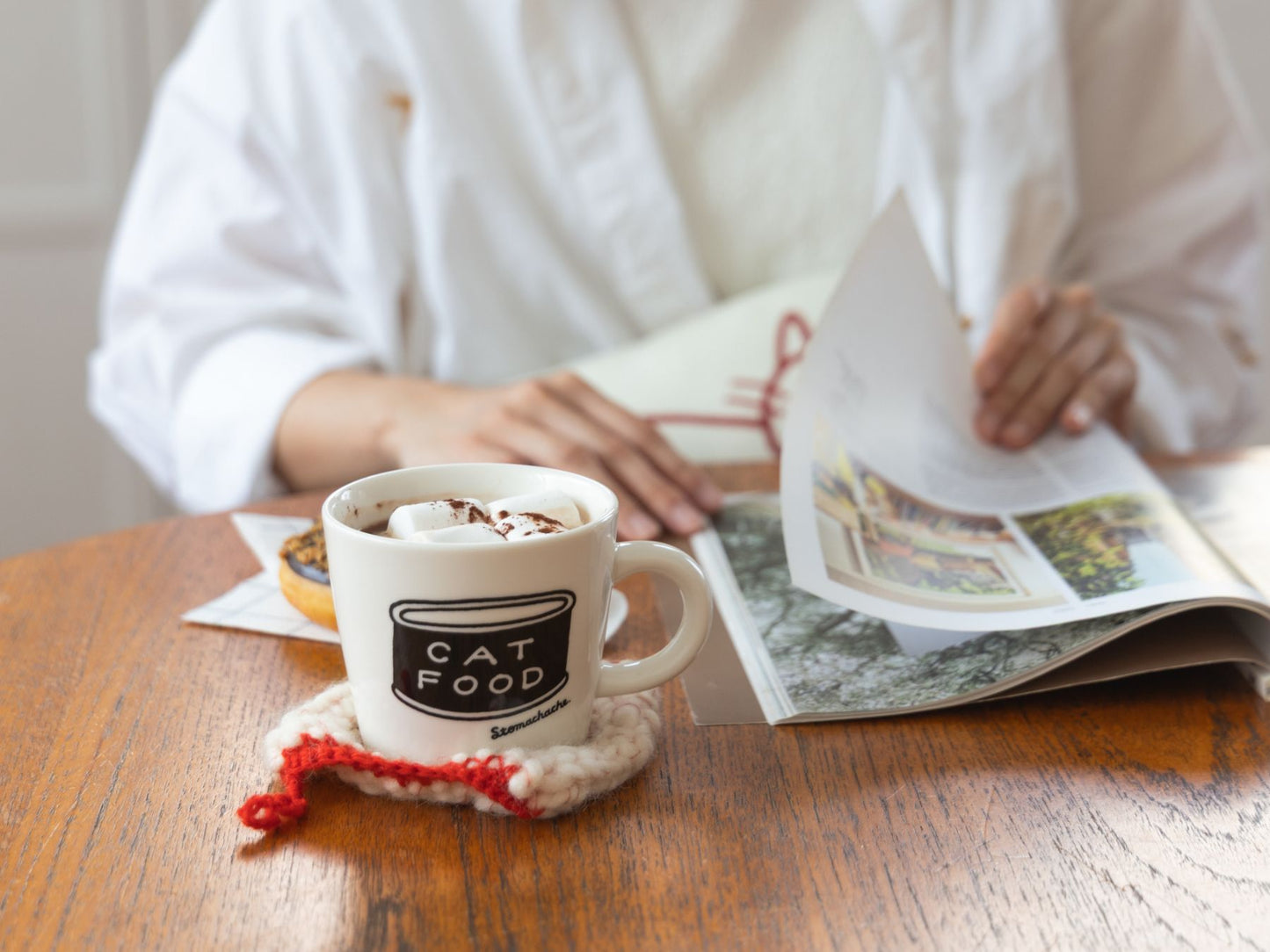 STOMACHACHE. × Orneko マグカップ