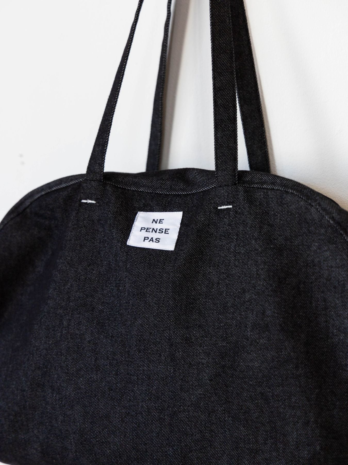 ne pense pas デニムボストンバッグ