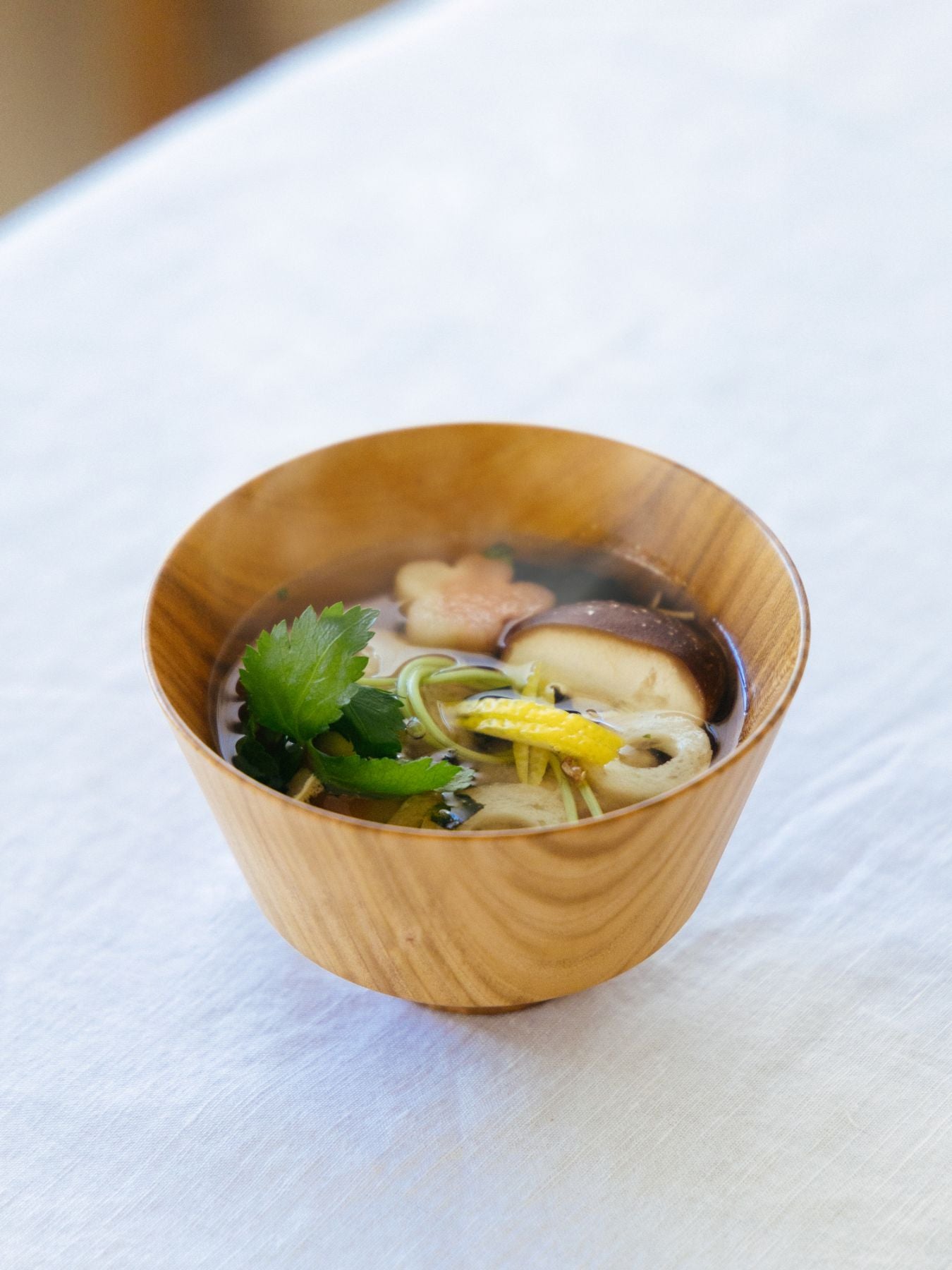 Holz Furniture and interior／HH WAN 110（お椀）