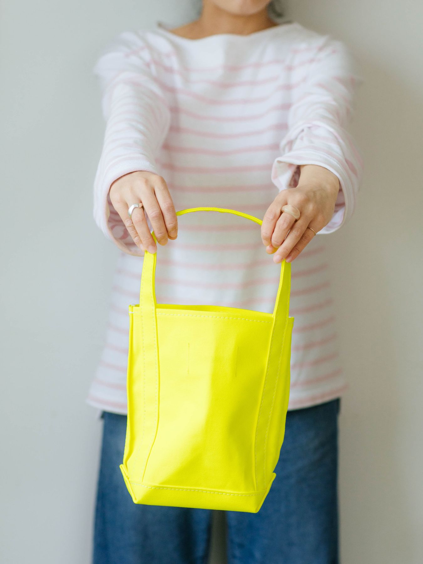 TEMBEA BAGUETTE TOTE MINI／NEON｜バッグ｜オルネ ド フォイユ公式