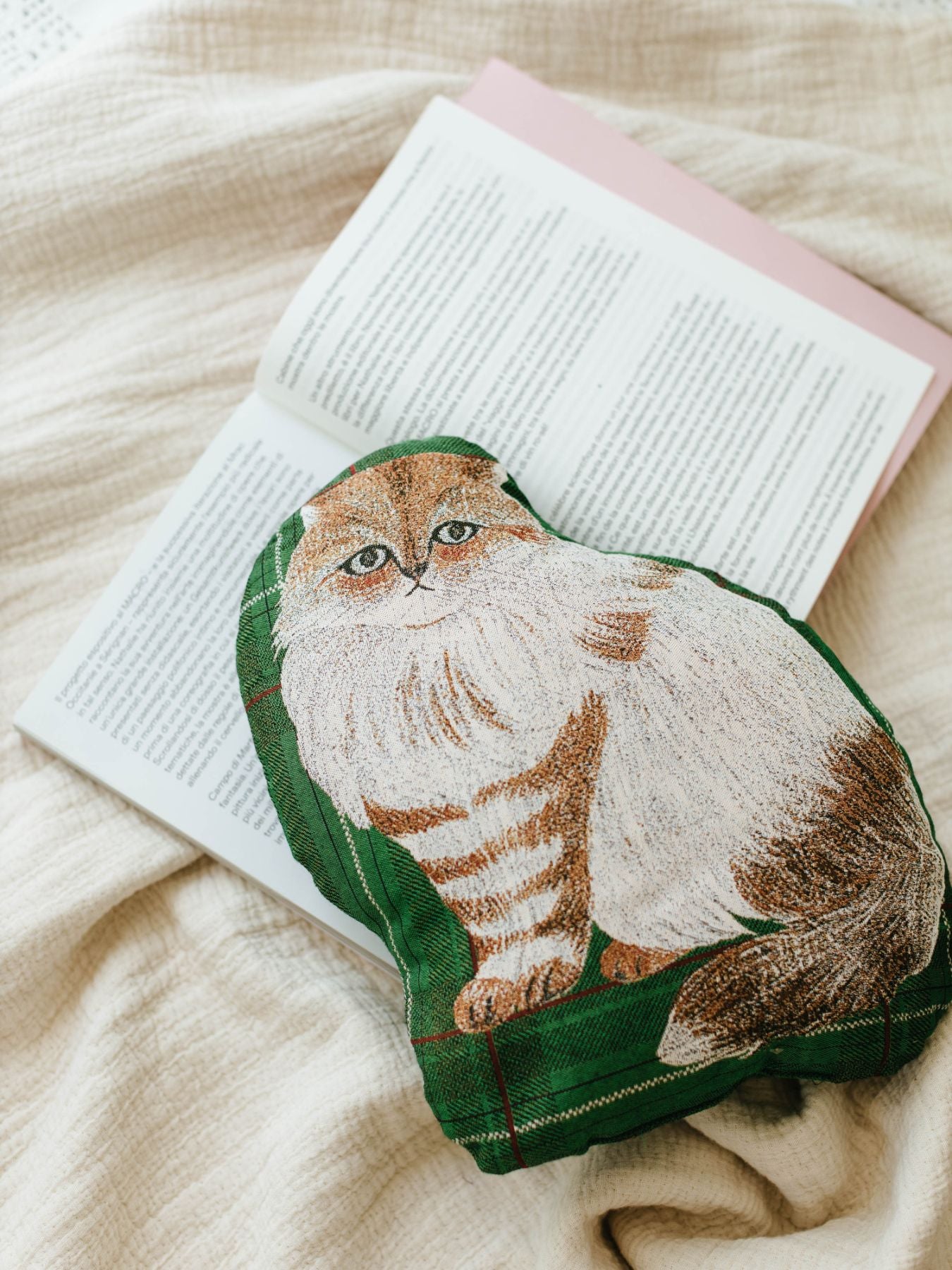 Matsuo Miyuki ダイカットクッション｜クッション｜オルネ ド フォイユ