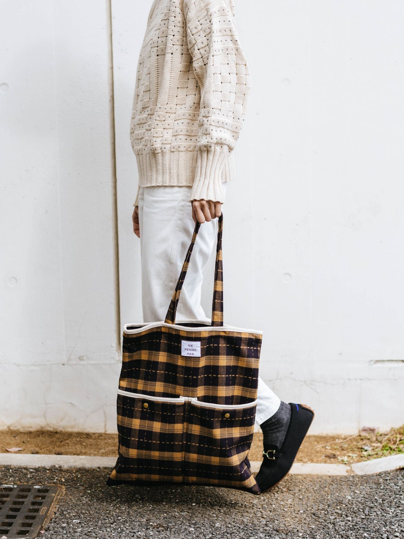 ne pense pas チェックトートバッグ（2ポケット）