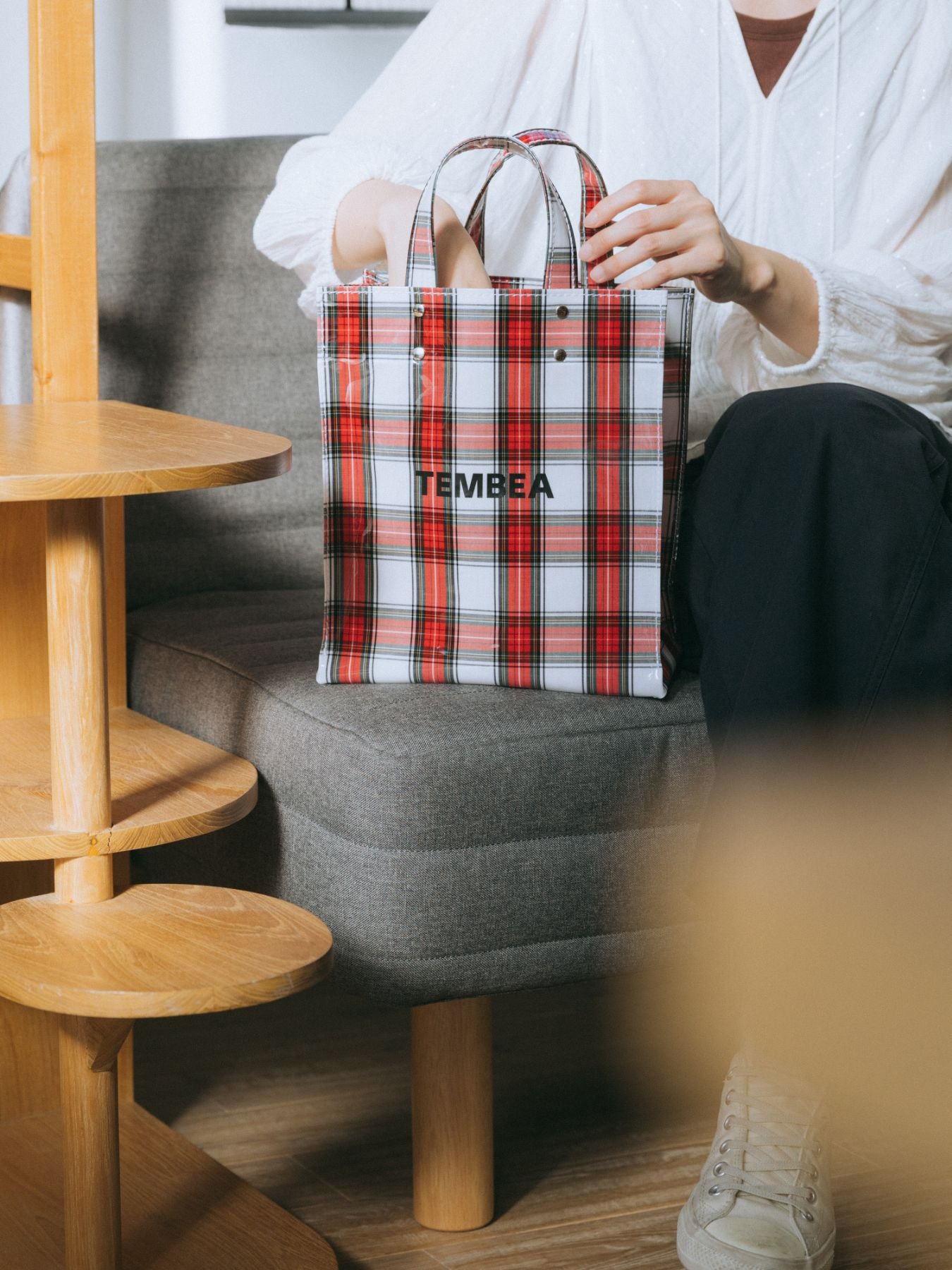 TEMBEA PAPER TOTE SMALL｜バッグ｜オルネ ド フォイユ公式オンライン