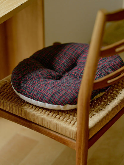 ラタンラウンドチェア（リバーシブルクッション付き）