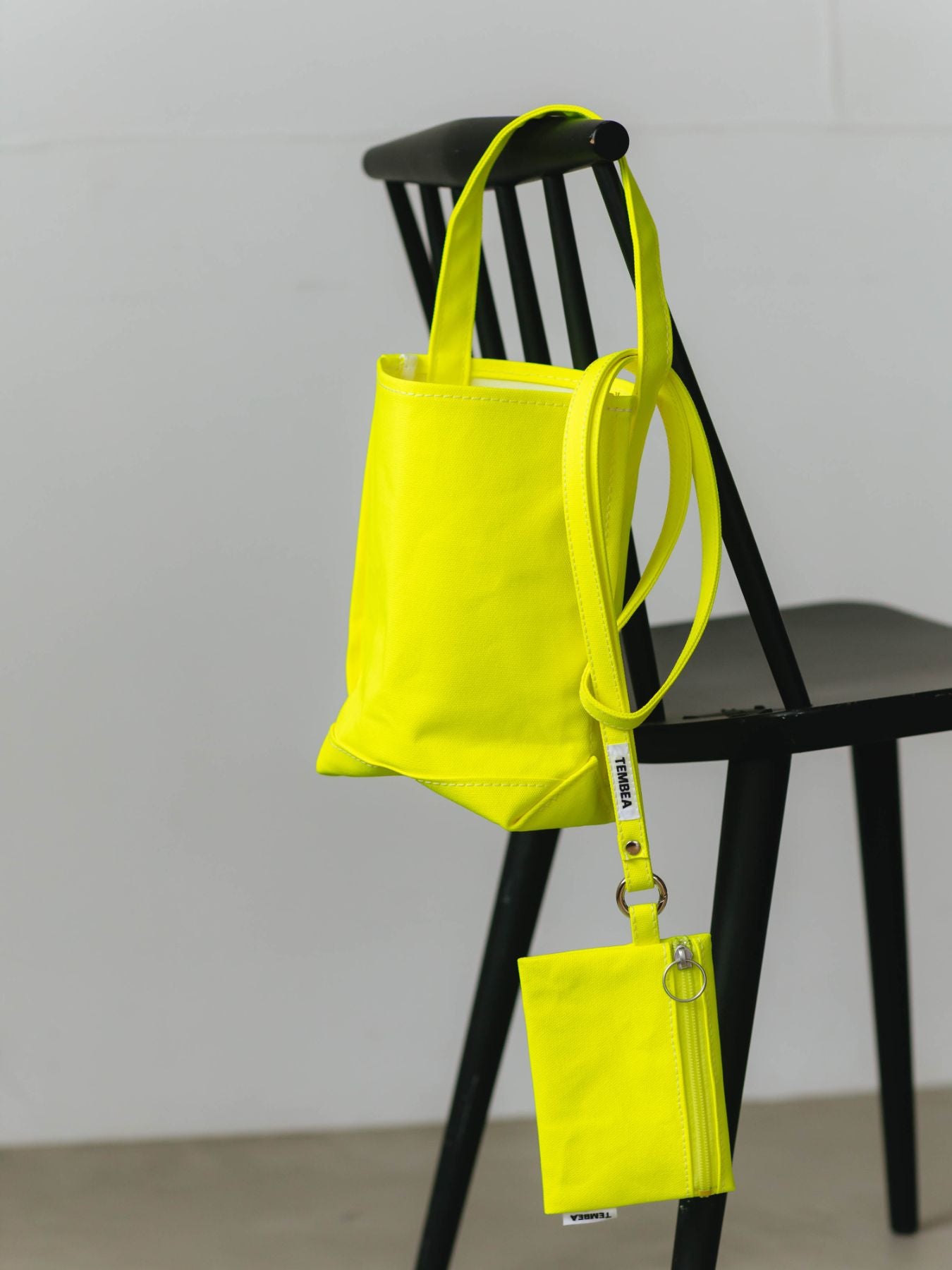 TEMBEA BAGUETTE TOTE MINI／NEON｜バッグ｜オルネ ド フォイユ