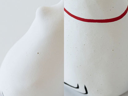 気泡がそのまま乾燥している場合があります。