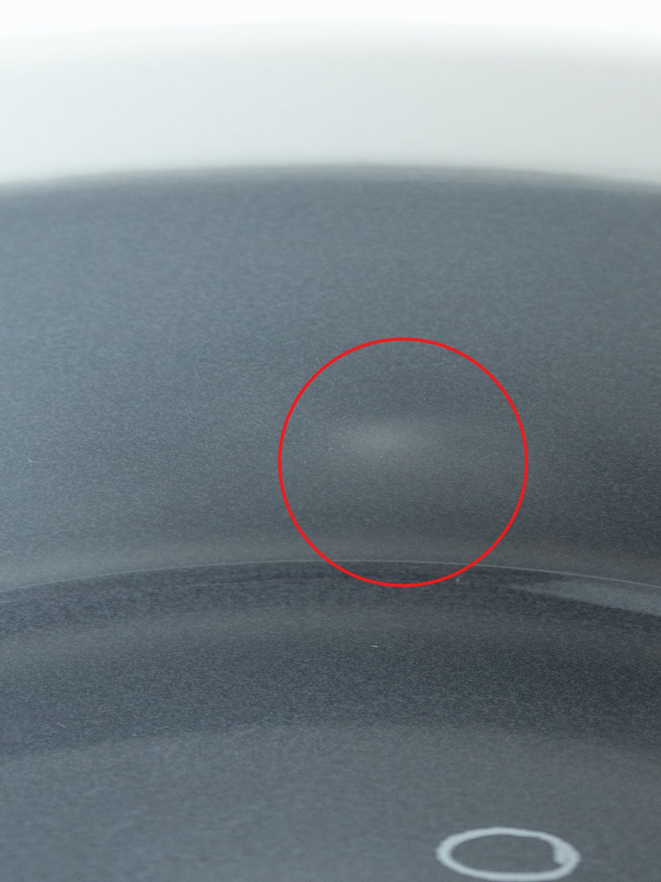 アップサイクルのため、器には黒点や色むらが見られます。