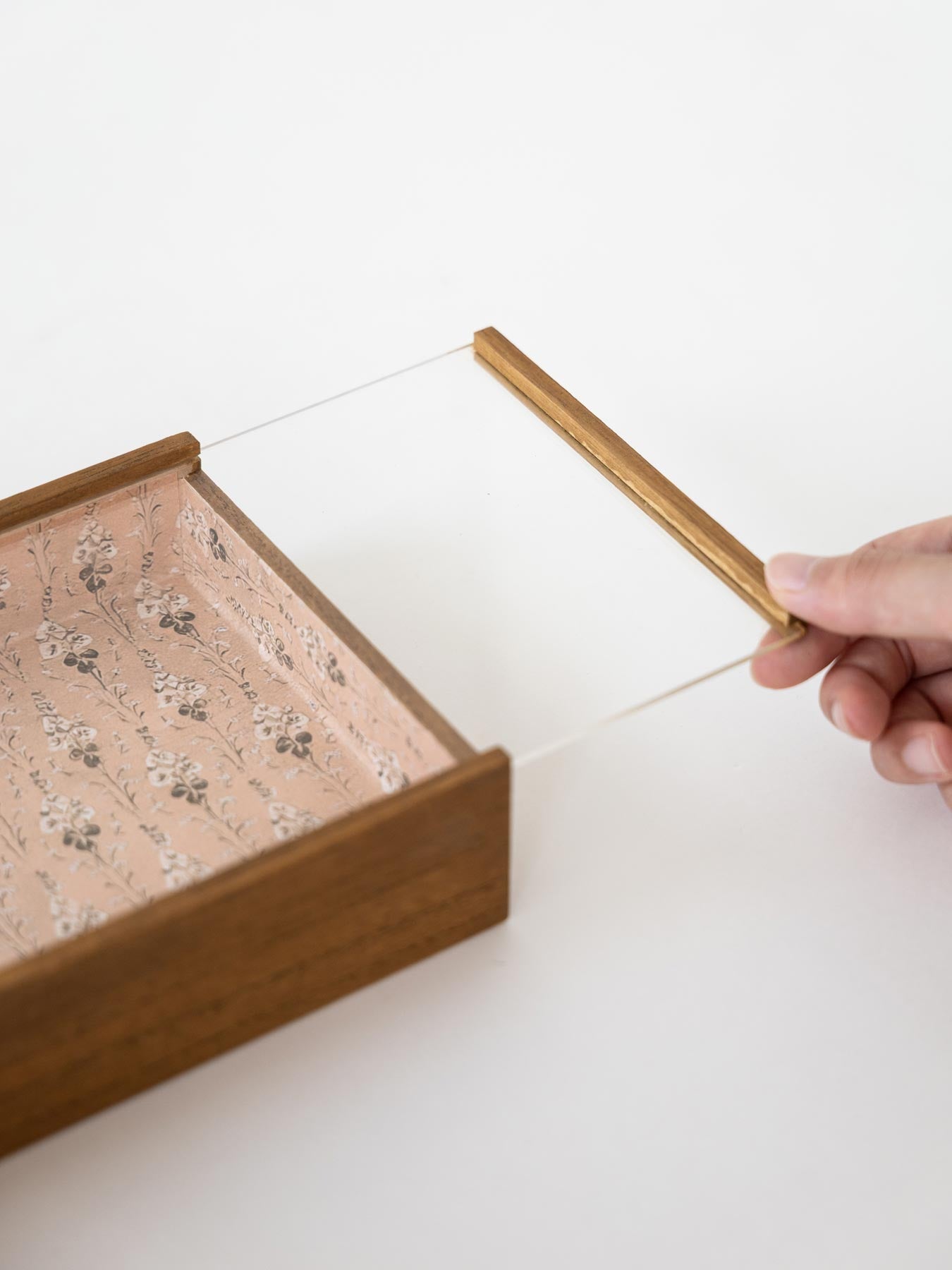 オルネコ・桐のスヴニールボックス｜ディスプレイプレート・ケース