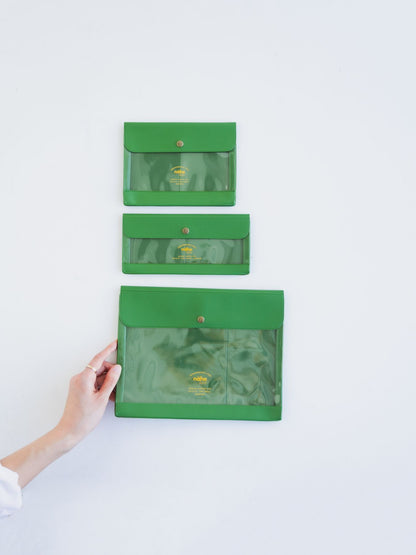 上からA6、ワイド、A5サイズ。