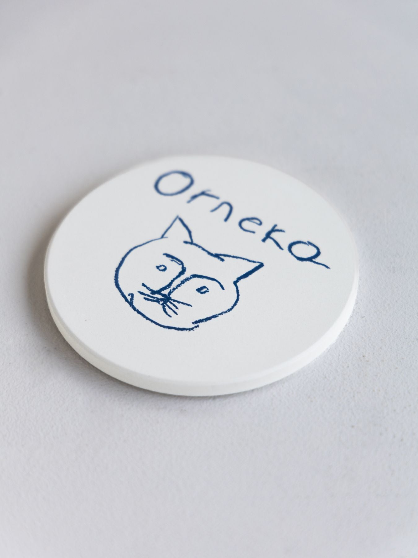 実際の色味はこちらが近いです。