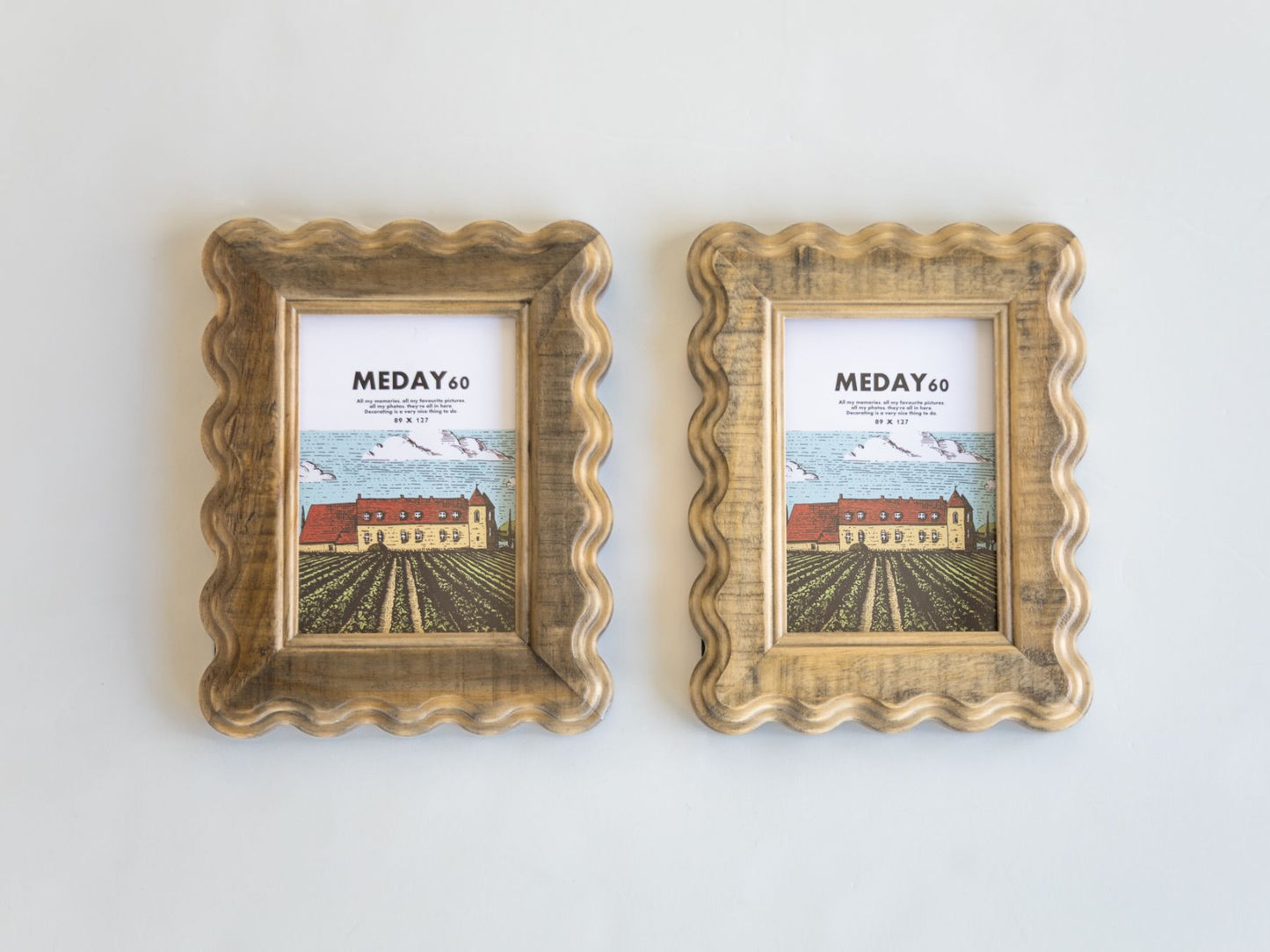 天然木を使用しているため、木目や色味に個体差があります。